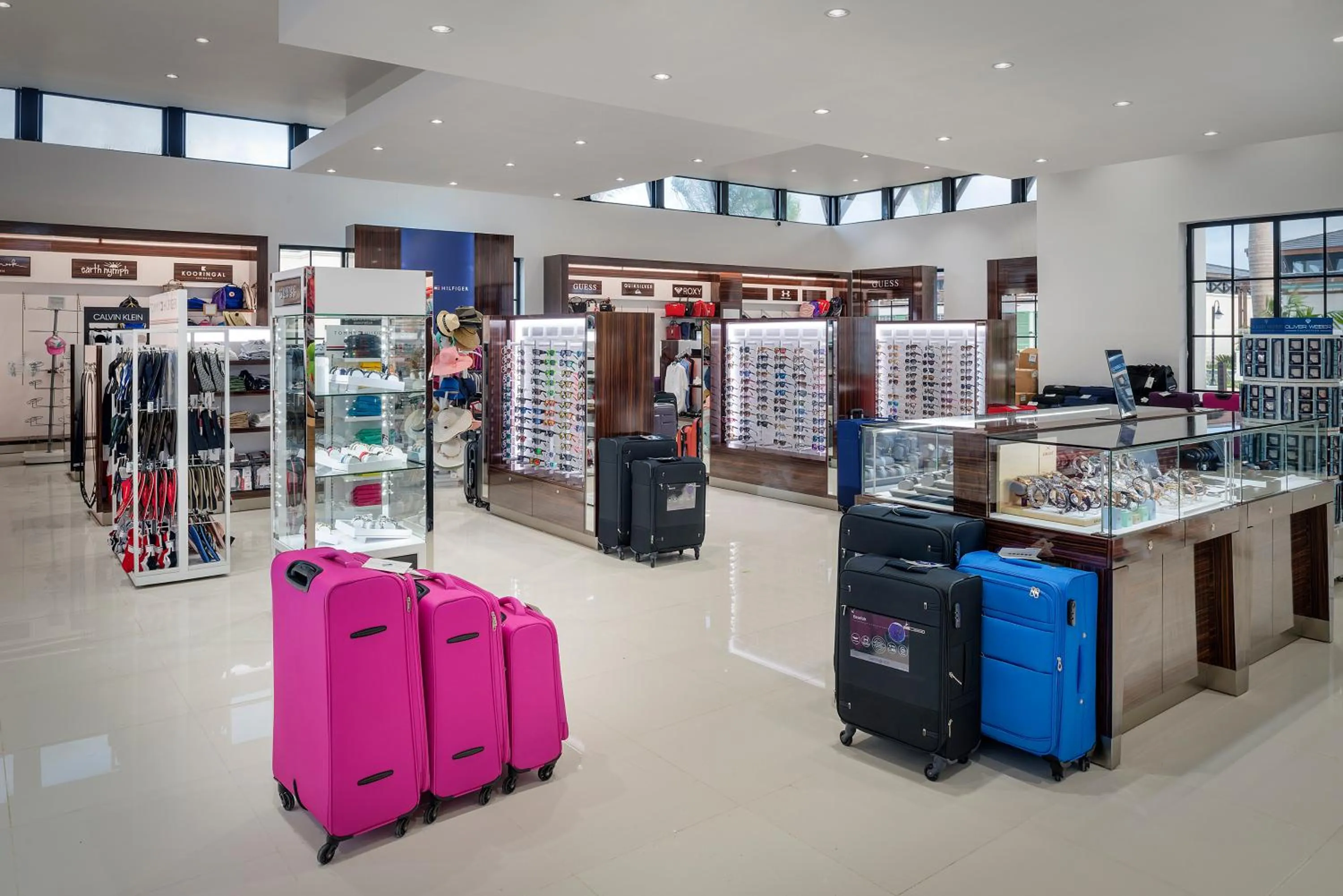 On-site shops in Ocean el Faro Resort - All Inclusive