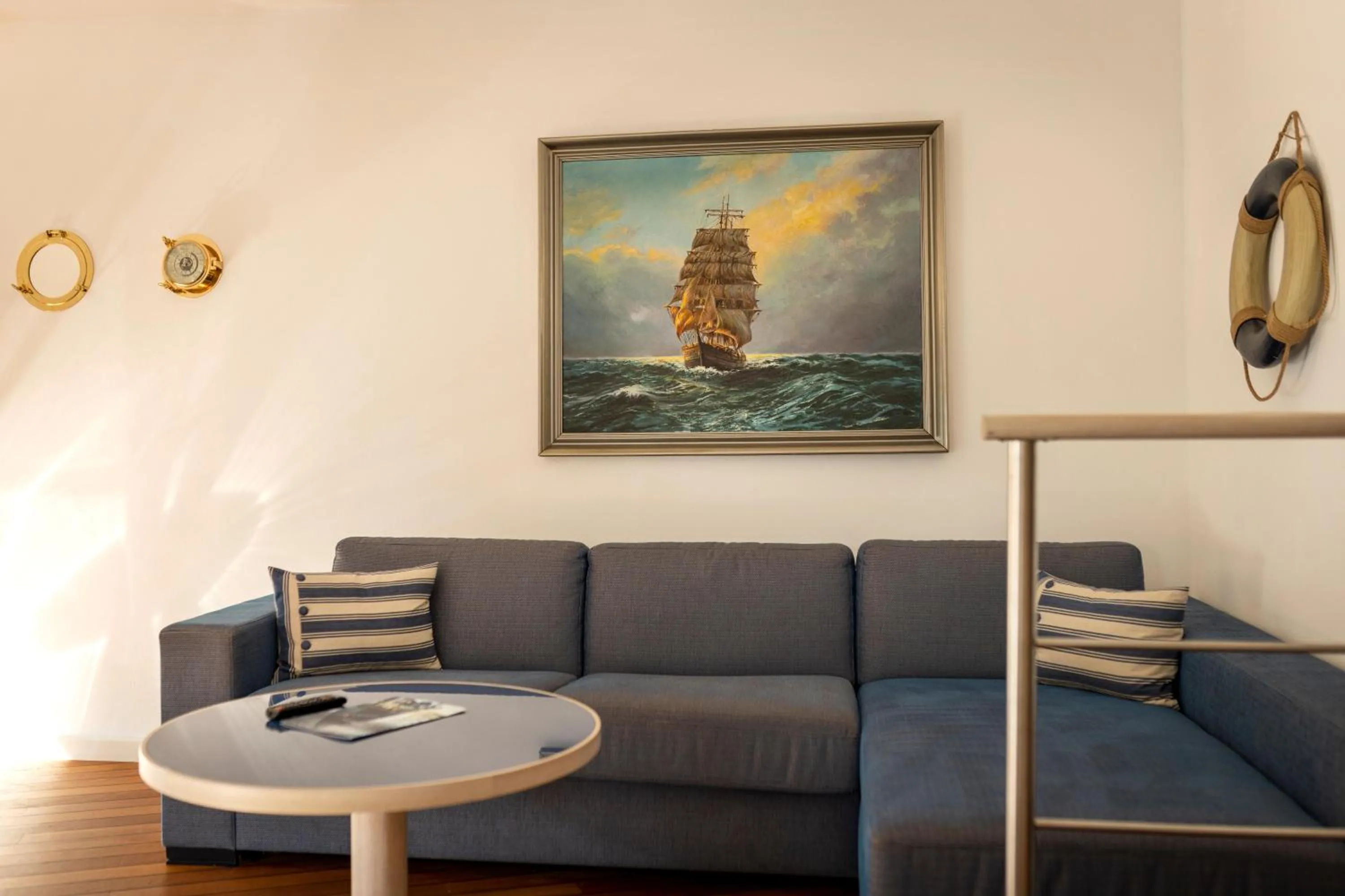 Photo of the whole room in ARCOTEL Onyx Hamburg