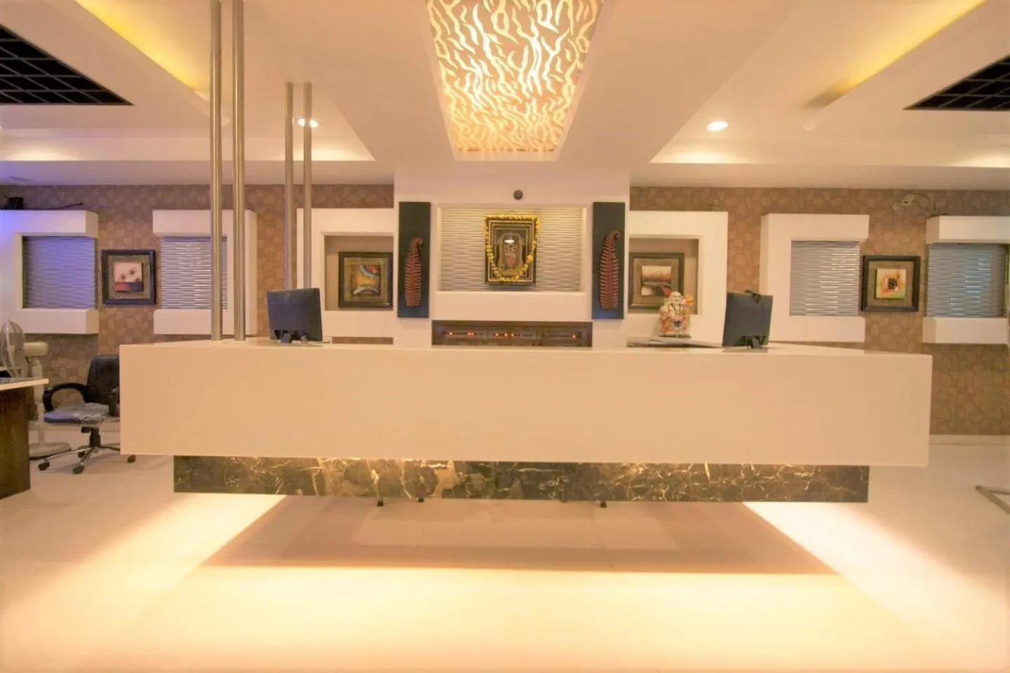 Lobby or reception in Hotel Sun International