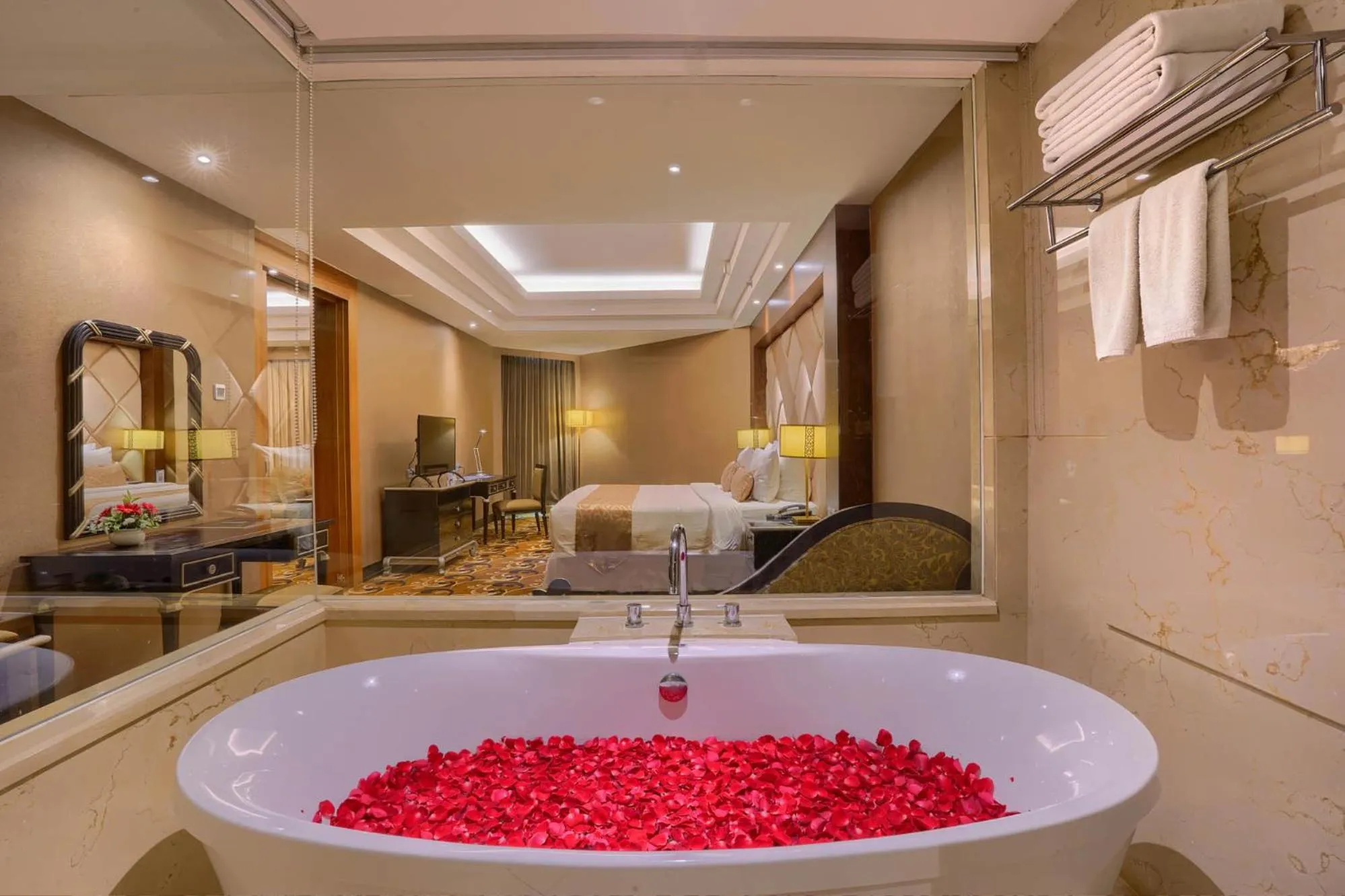 Bathroom in Wyndham Surabaya