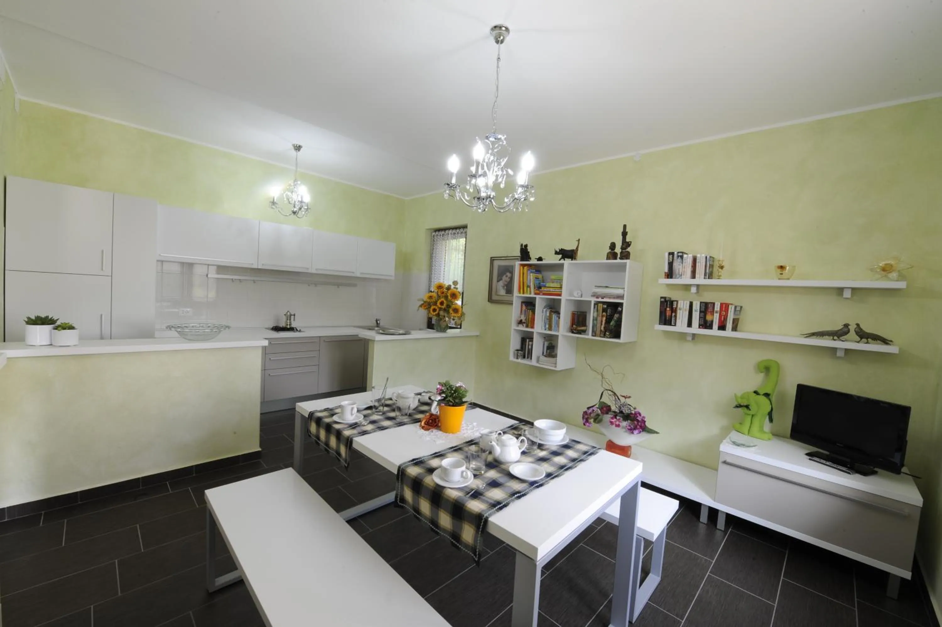 Restaurant/places to eat in Dimora del Riccio