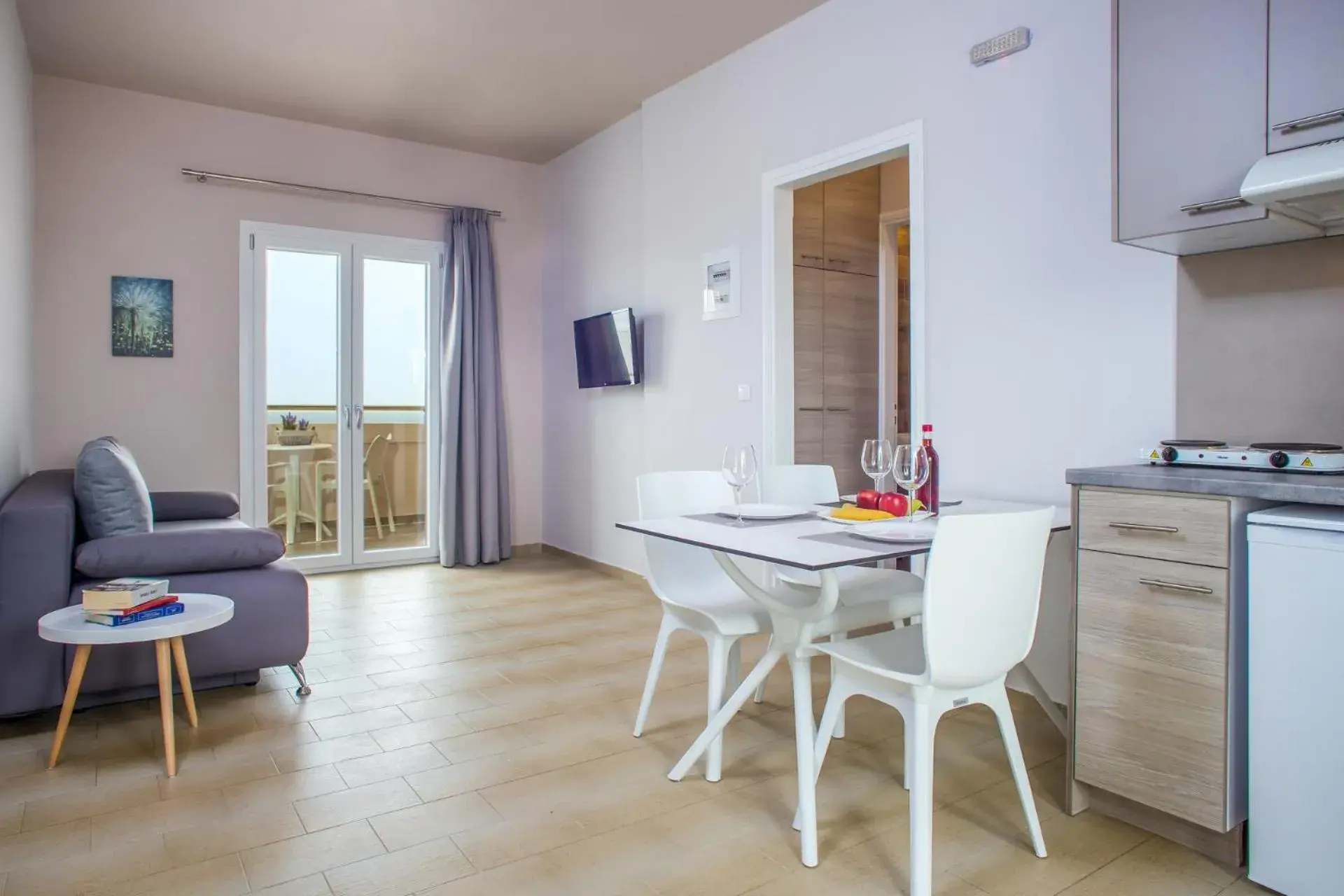 Two-Bedroom Apartment in Evelyn Hotel Two-Bedroom Apartment in Evelyn Hotel