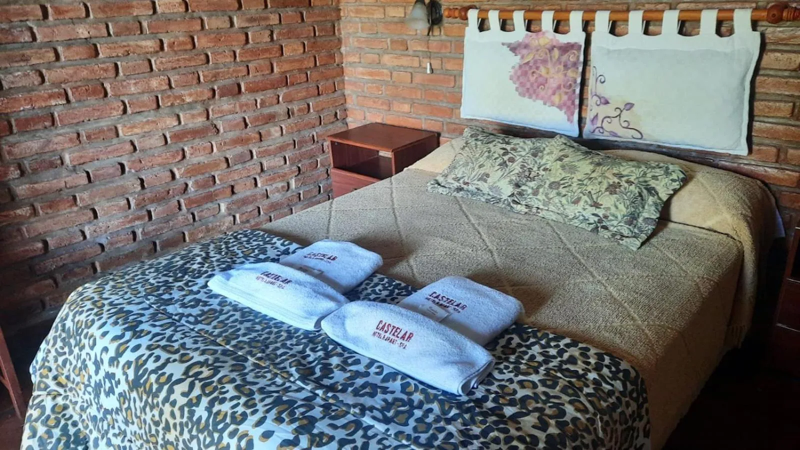 Photo of the whole room, Bed in Castelar - Hotel & Apart