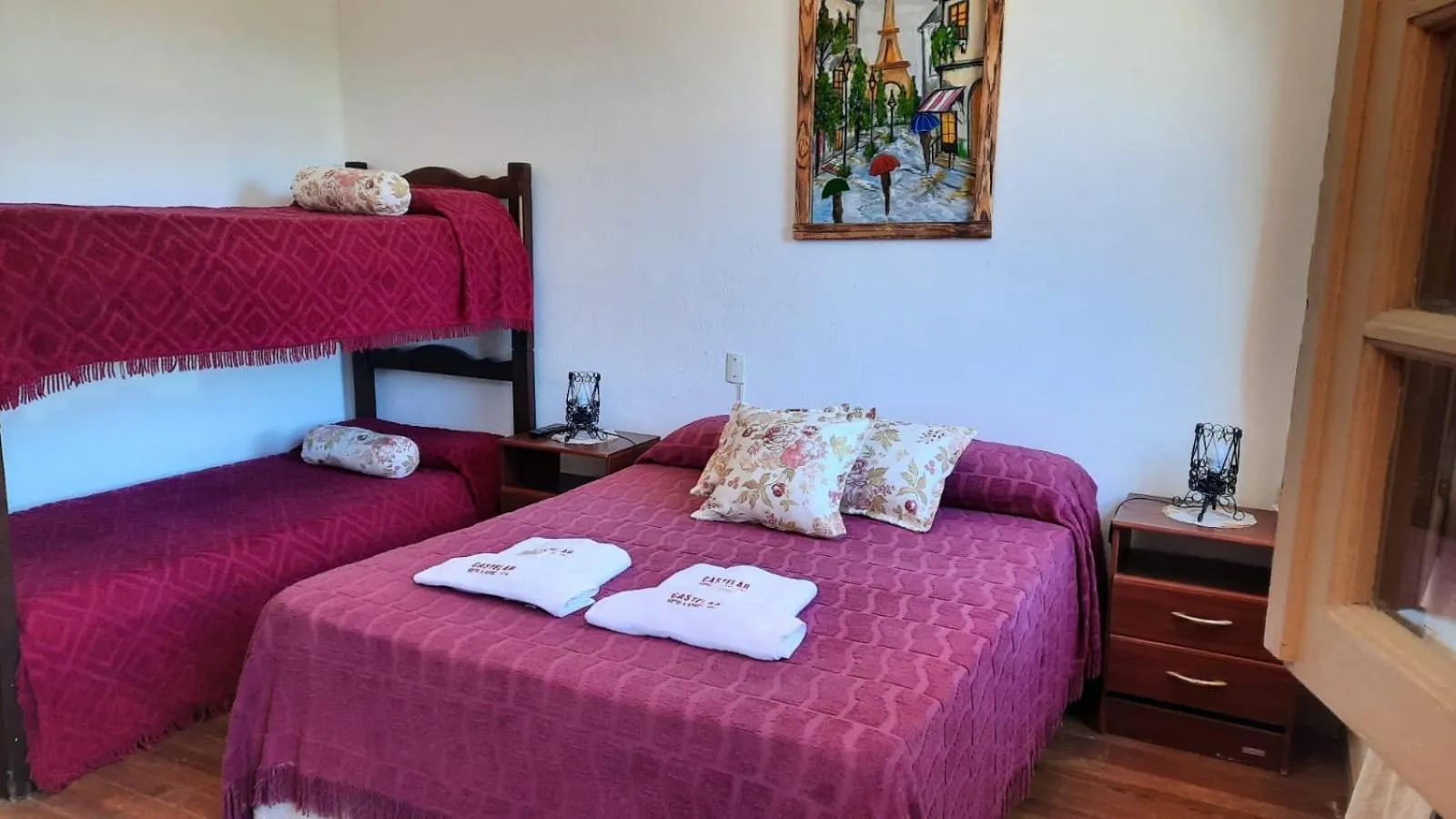 Bed in Castelar - Hotel & Apart