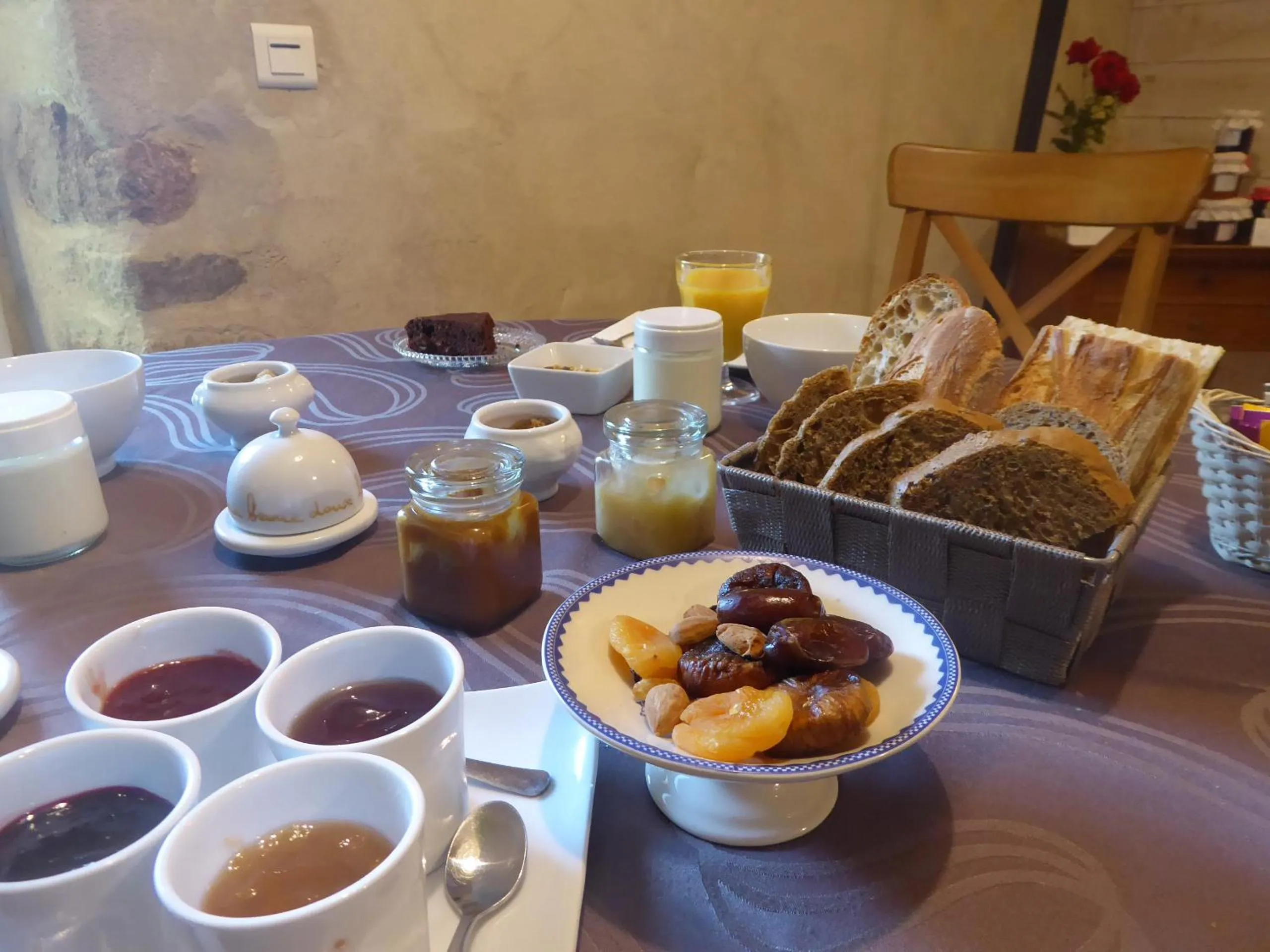 Continental breakfast in Kerverh