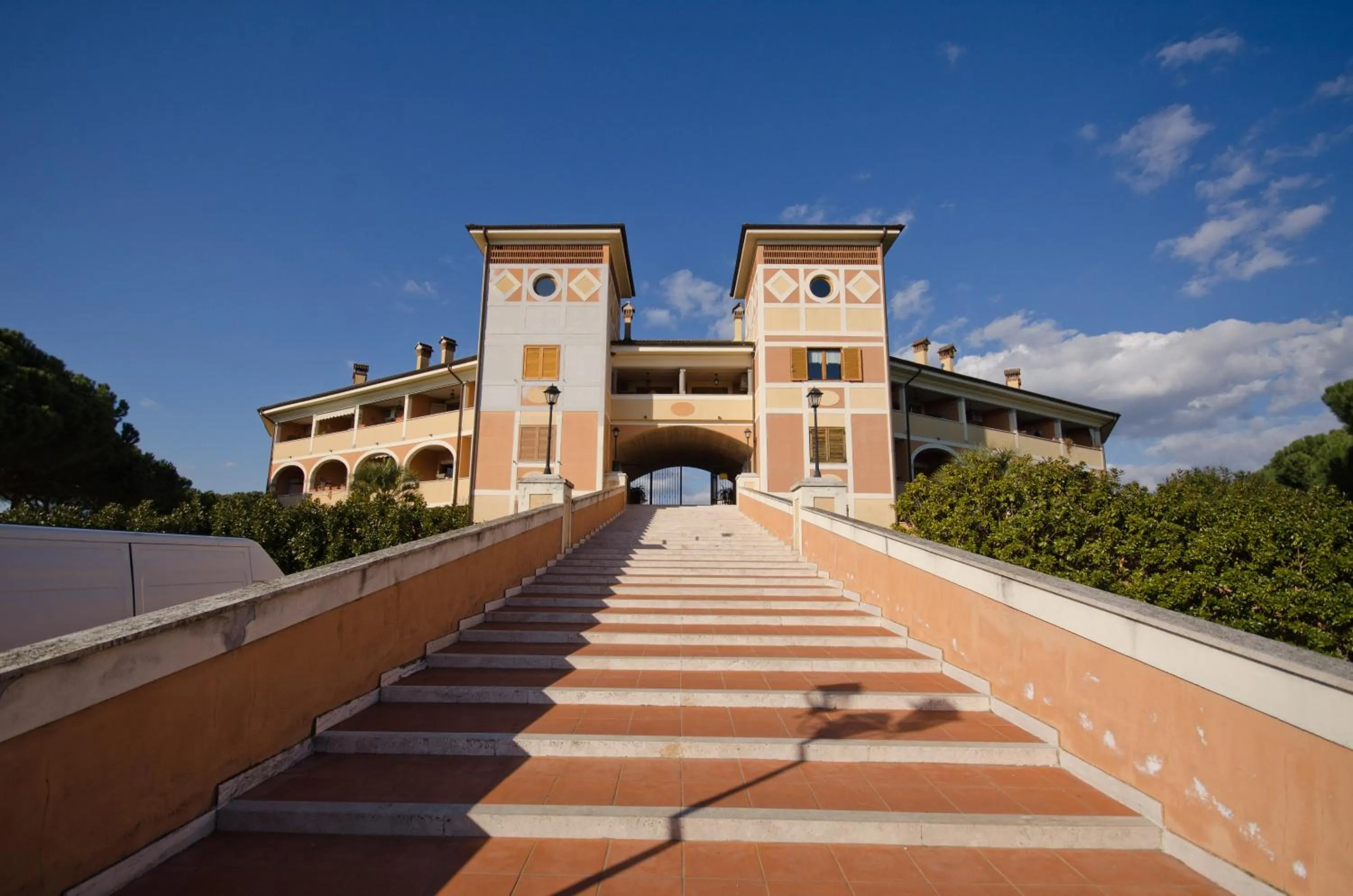 Facade/entrance, Property Building in Inn Bracciano Suite Casa Vacanze