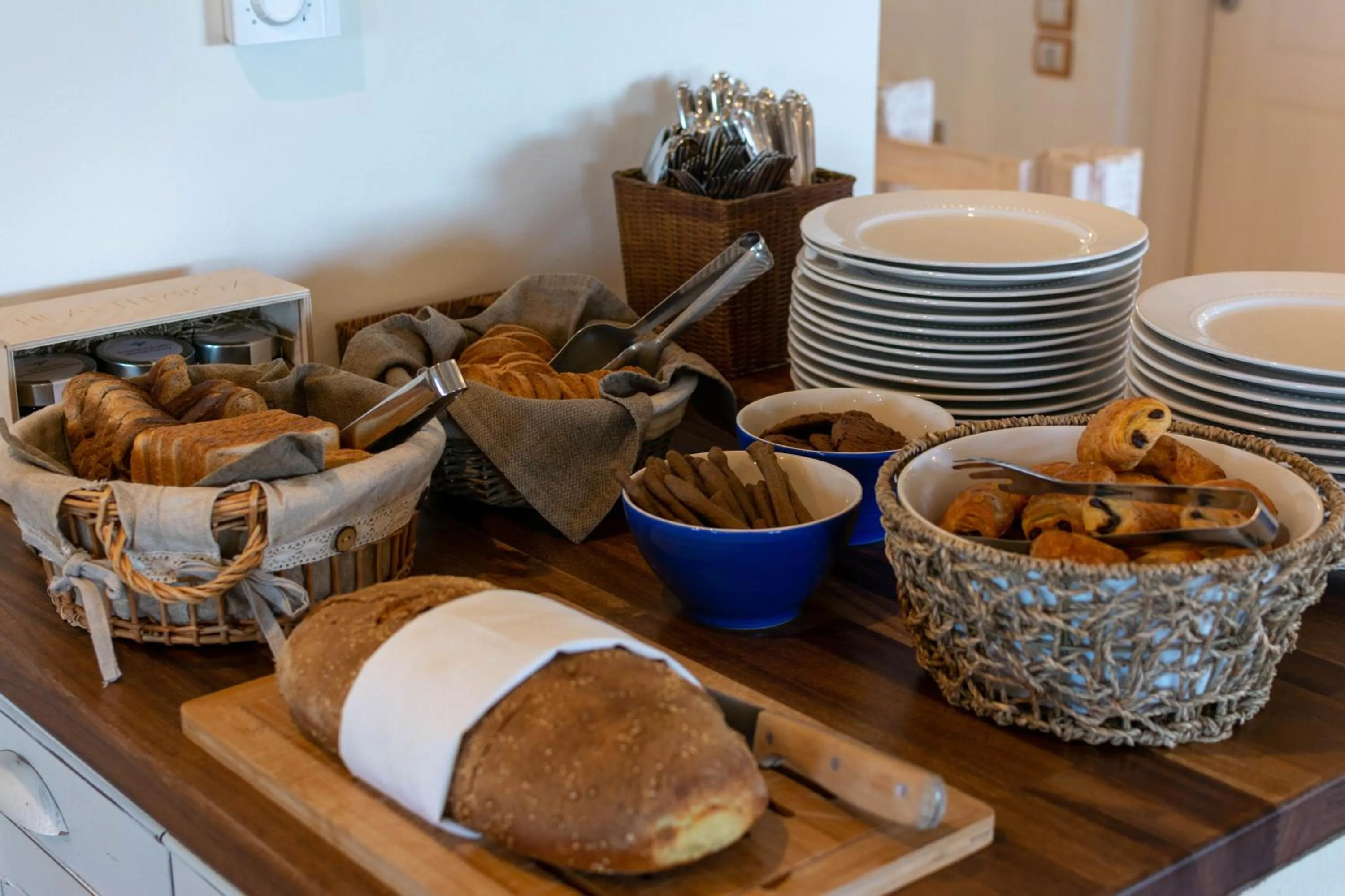 Buffet breakfast in Therme Sea Luxury Lodge