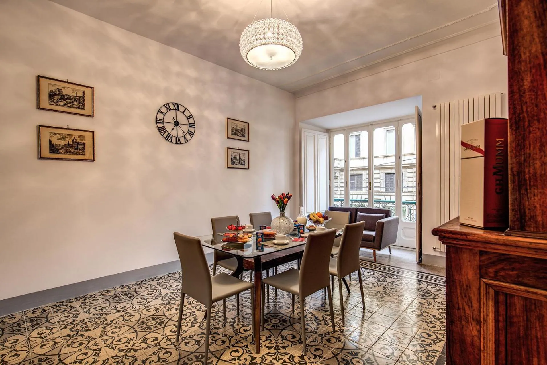 Food and drinks in Feronia Guest house