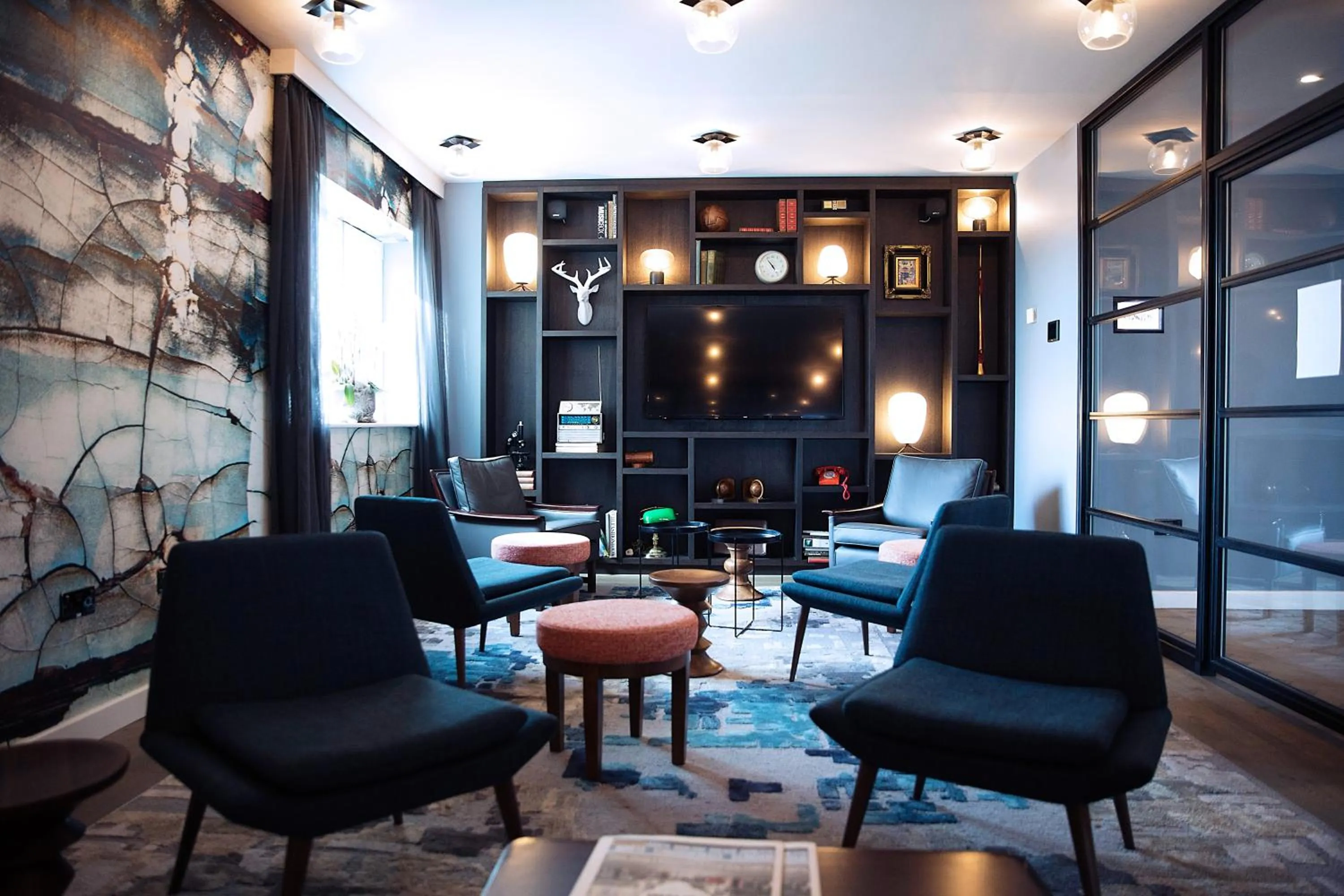 Library in Malmaison Brighton