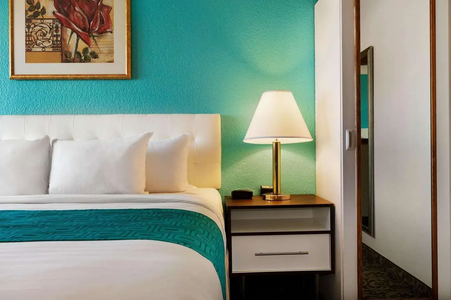 Queen Room - Disability Access/Non-Smoking in Howard Johnson by Wyndham Billings Queen Room - Disability Access/Non-Smoking in Howard Johnson by Wyndham Billings