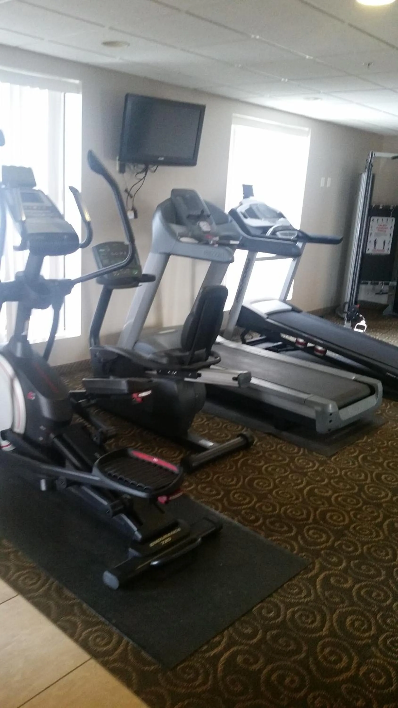 Fitness centre/facilities in Howard Johnson by Wyndham Billings