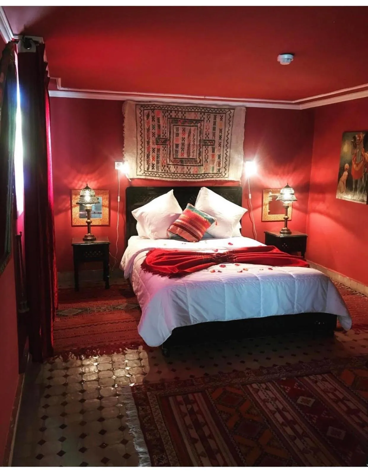 Bed in Riad Jean Claude