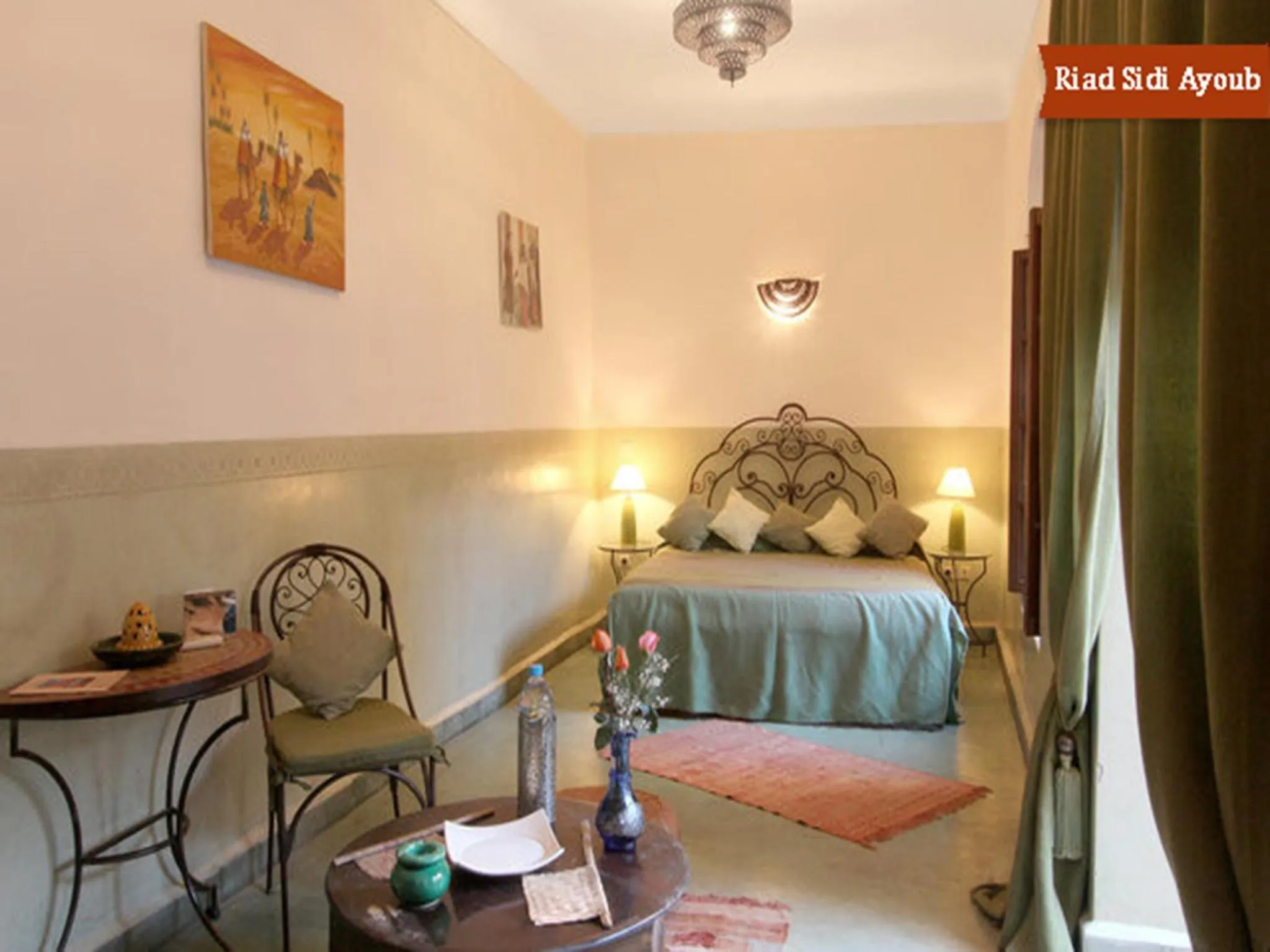 Photo of the whole room, Bed in Riad Sidi Ayoub