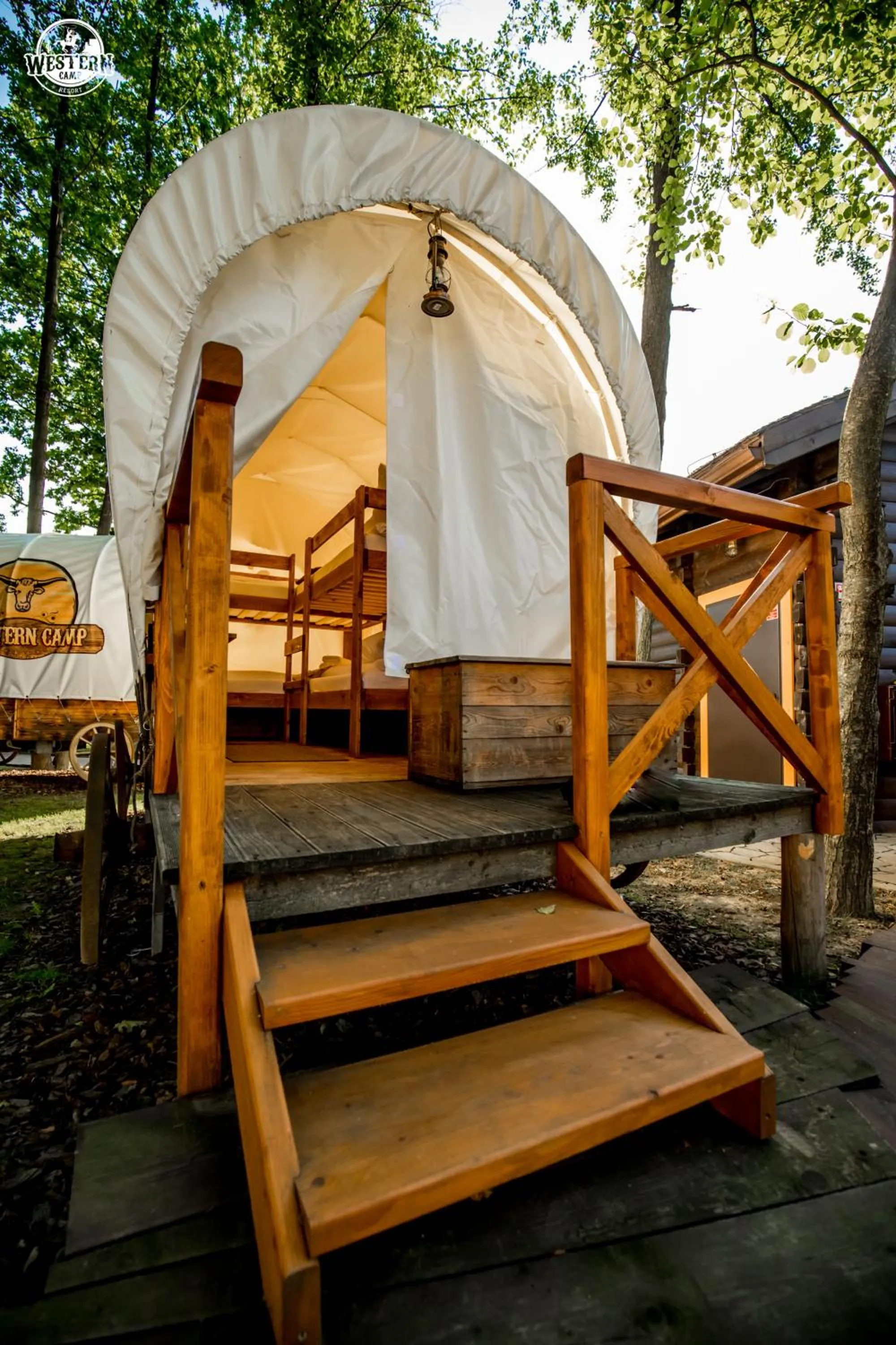 Facade/entrance in Western Camp Resort