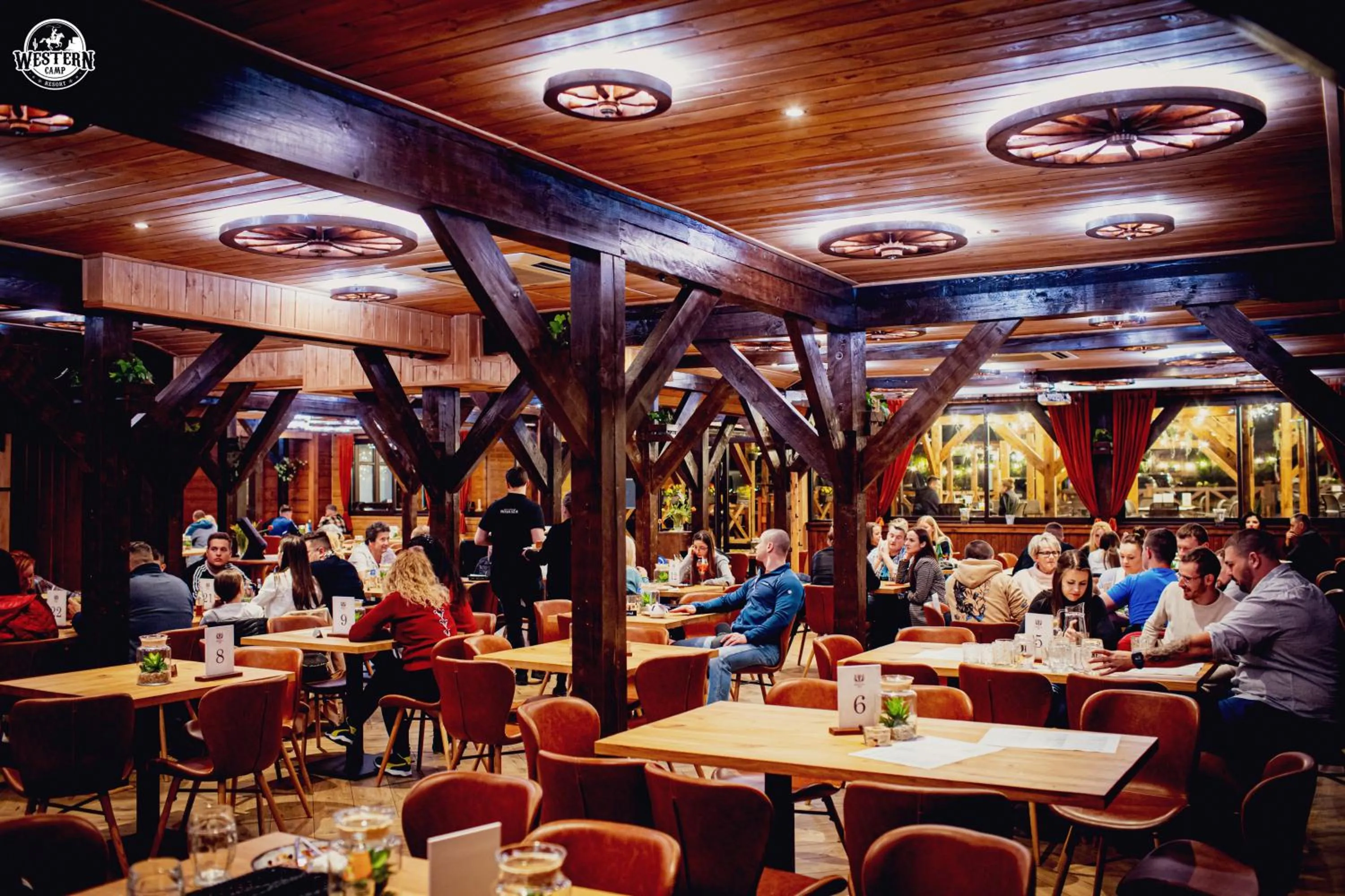 Restaurant/places to eat in Western Camp Resort