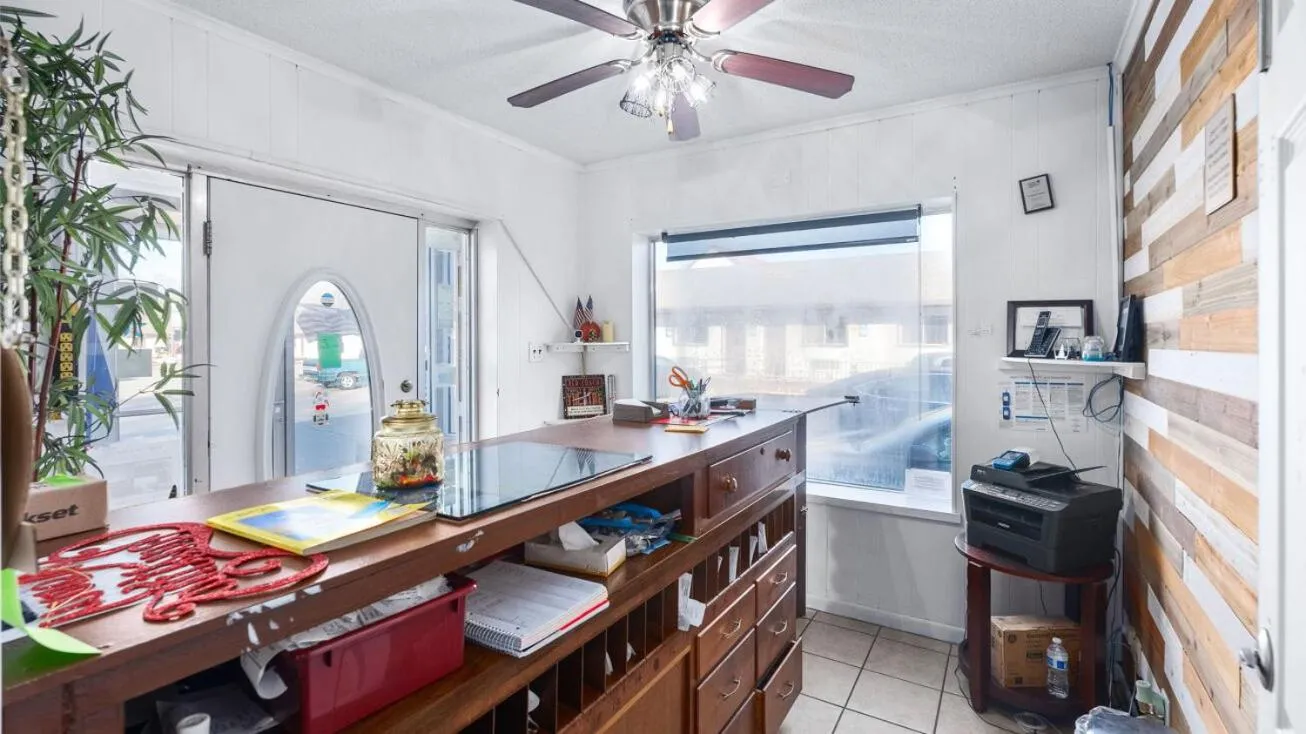 Property building in Stardust Motel Inn - East Side