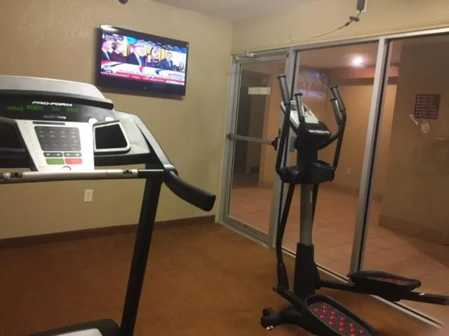 Fitness centre/facilities in Americas Best Value Inn Caldwell