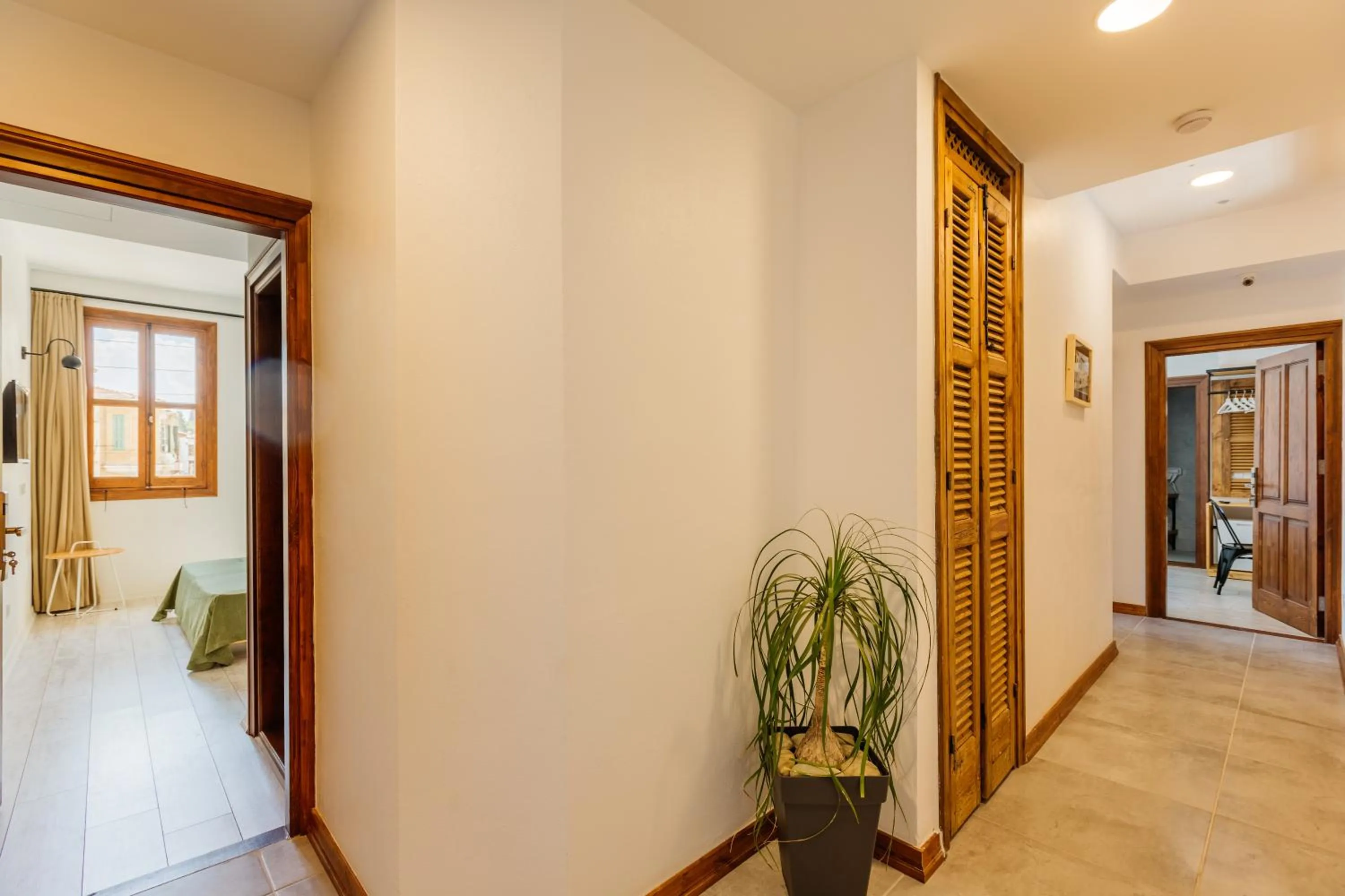 Area and facilities in Djumba Hotel & Cafe