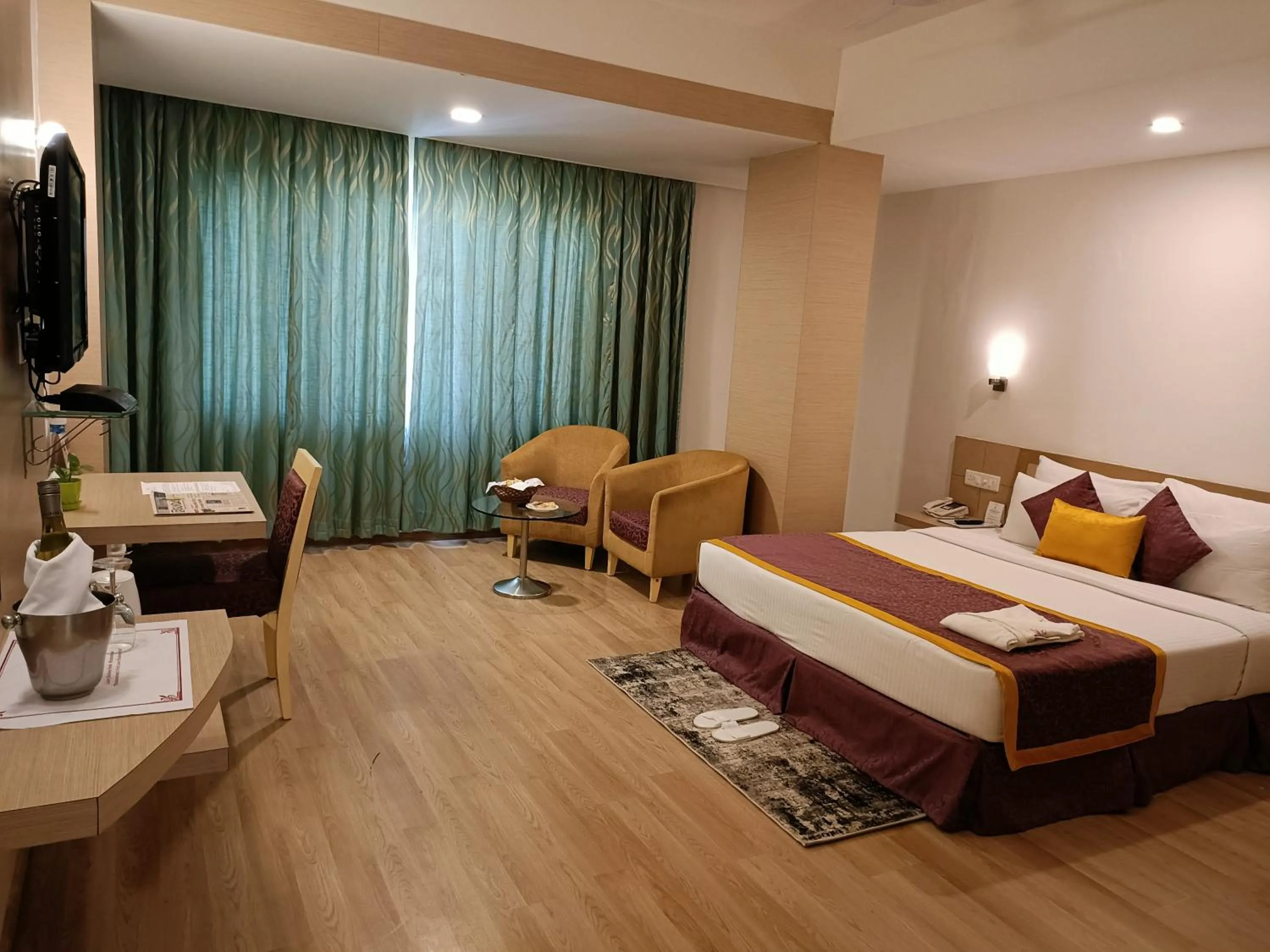 Photo of the whole room, Bed in IRA By Orchid Bhubaneswar