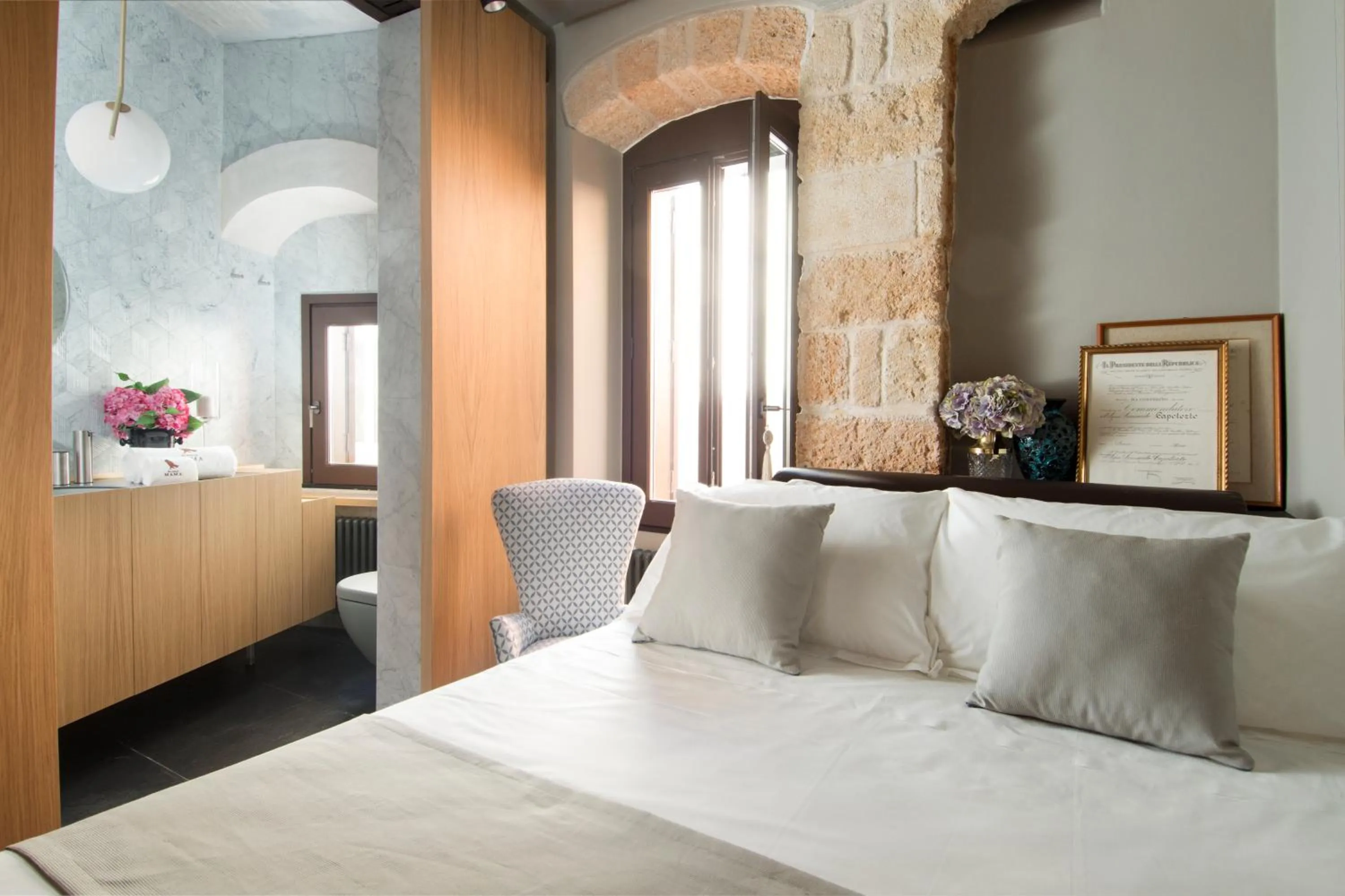 Bed in Sei Stelle Mama