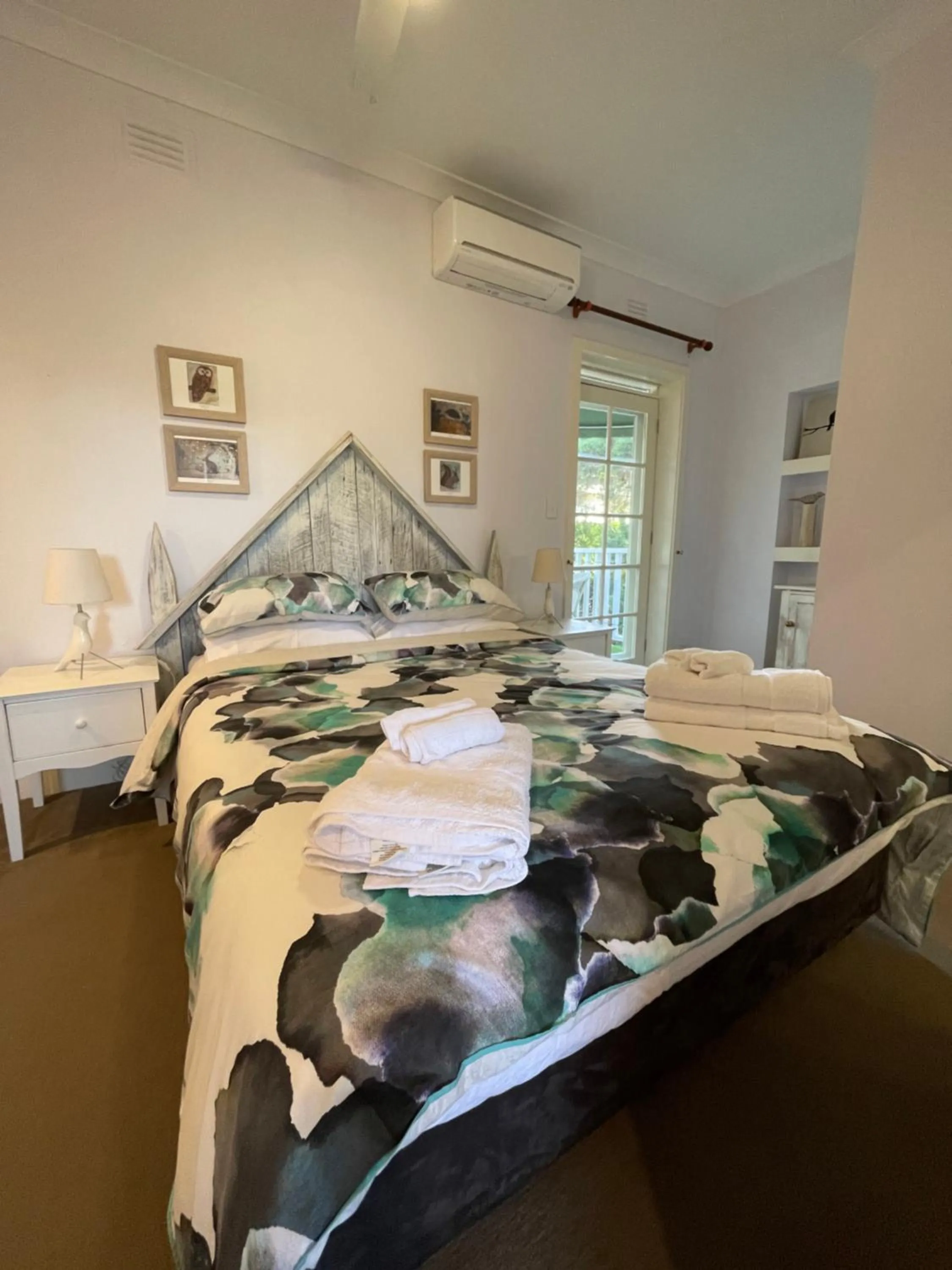 Bedroom, Bed in The Castle - Villa by the Sea