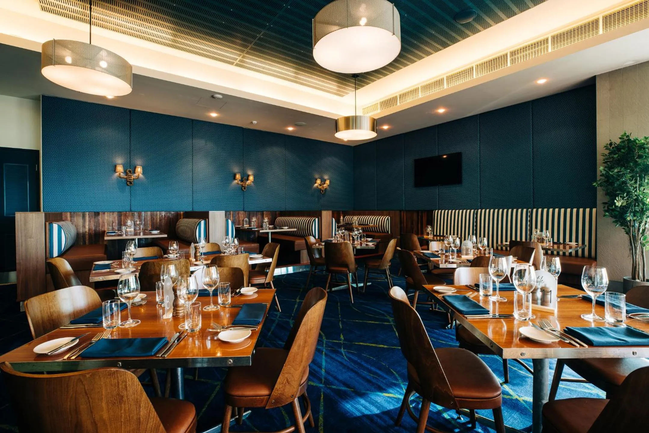 Property building in Port Lincoln Hotel