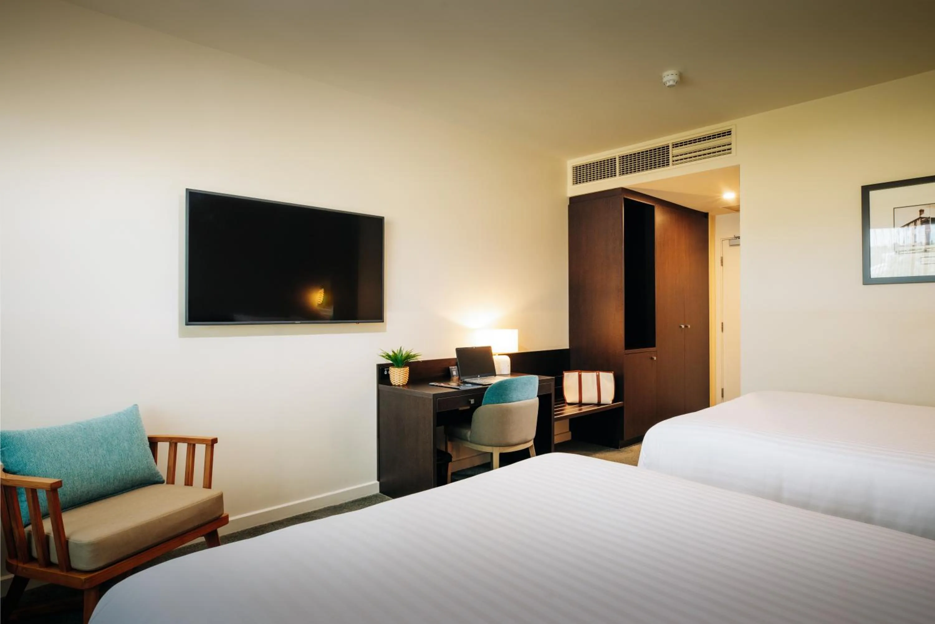 Bed in Port Lincoln Hotel