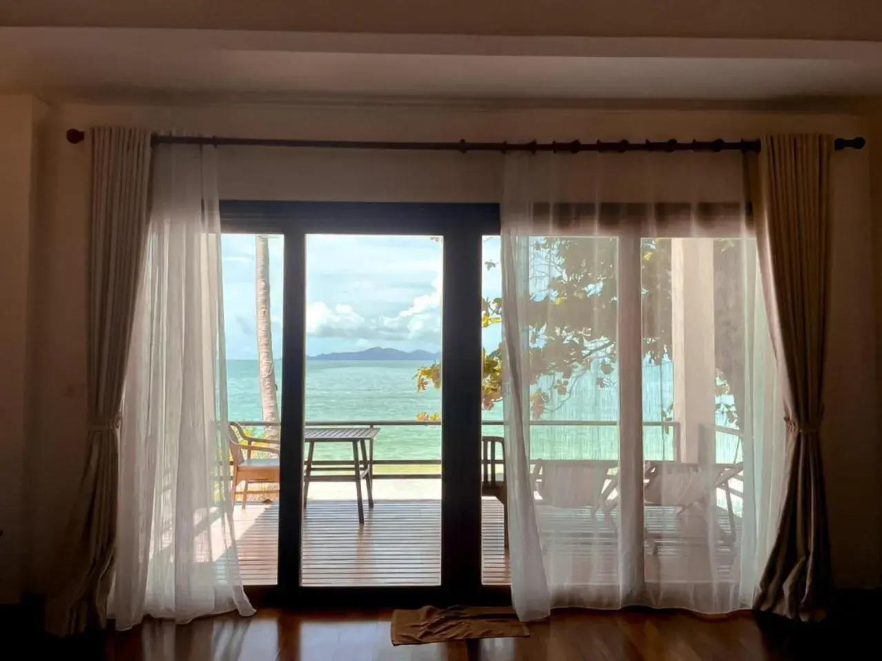 Beach Front  Villa  in Pawapi Beach Resort Koh Mook Beach Front  Villa  in Pawapi Beach Resort Koh Mook