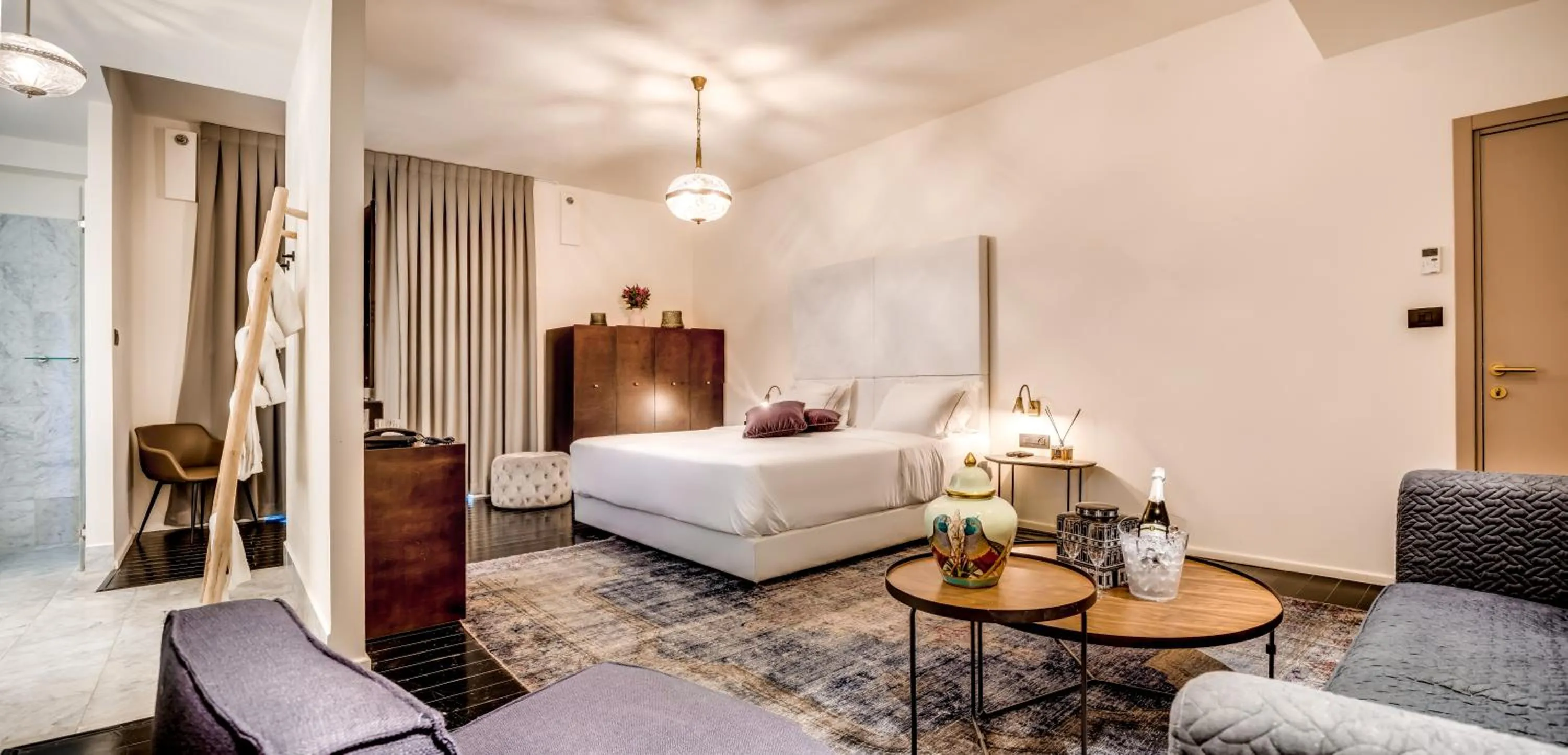 Bedroom, Bed in Lear Sense Hotel