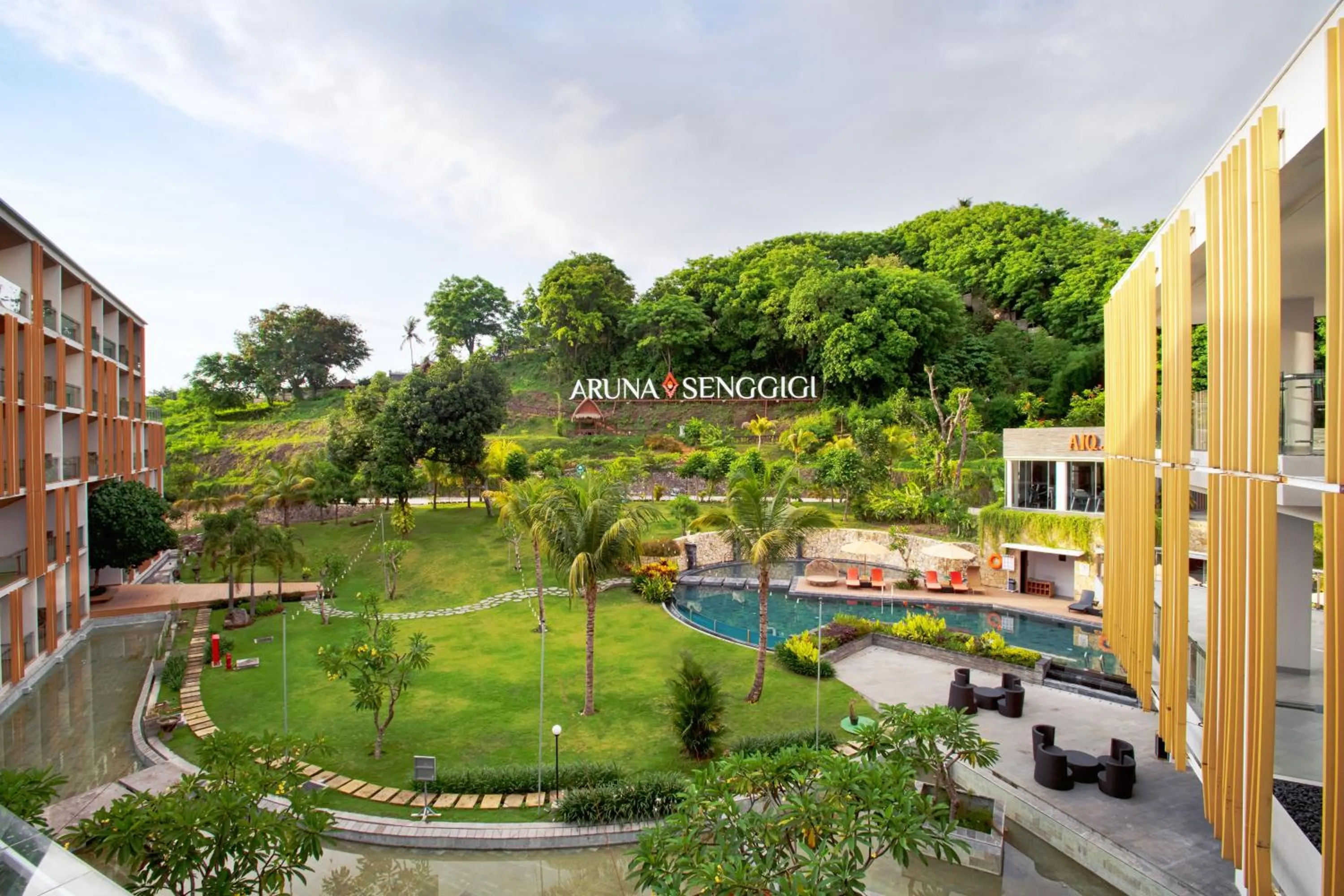 Garden in Aruna Senggigi Resort & Convention