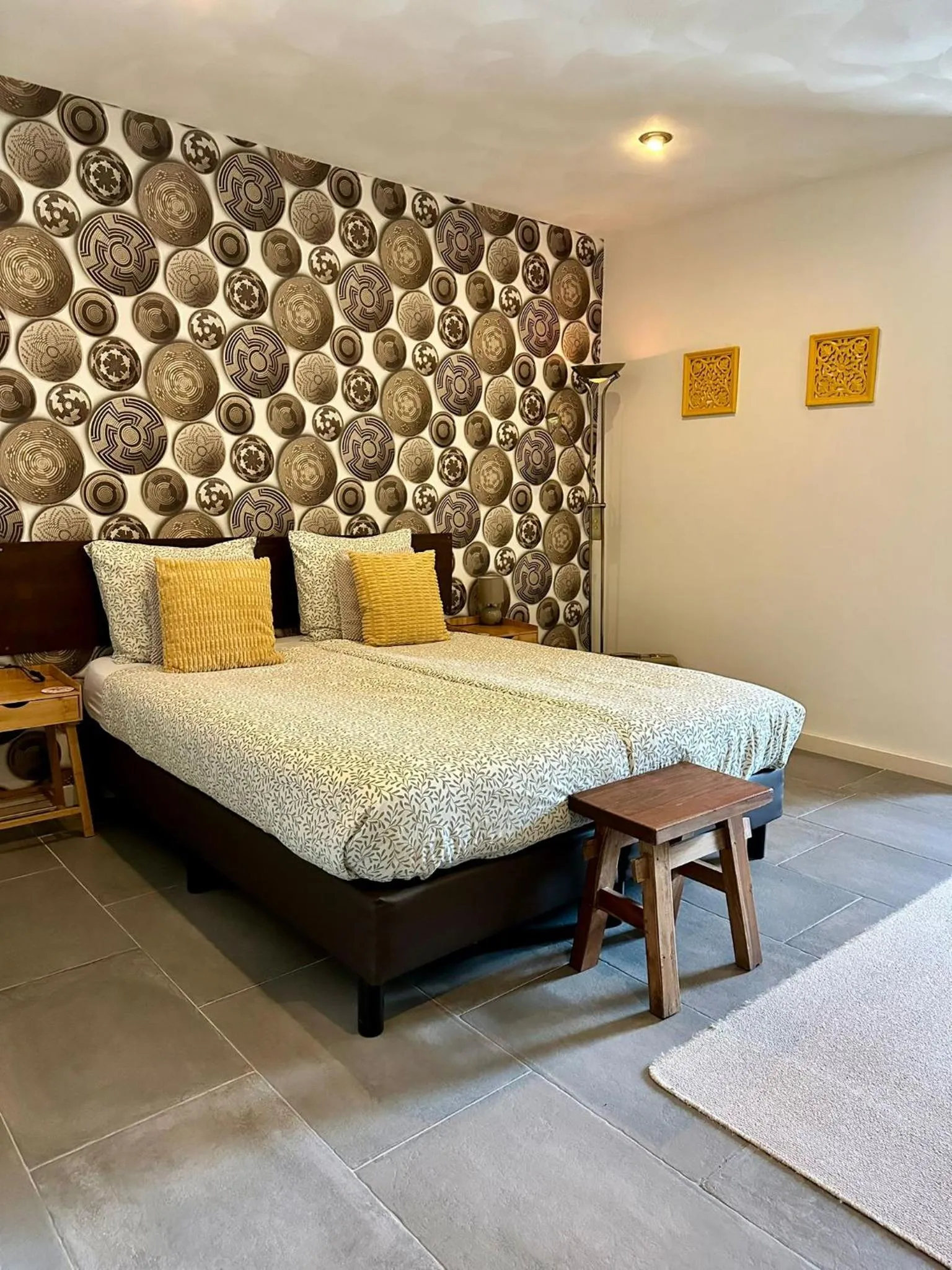 furniture, Bed in Gasterij Hotel Dennenoord