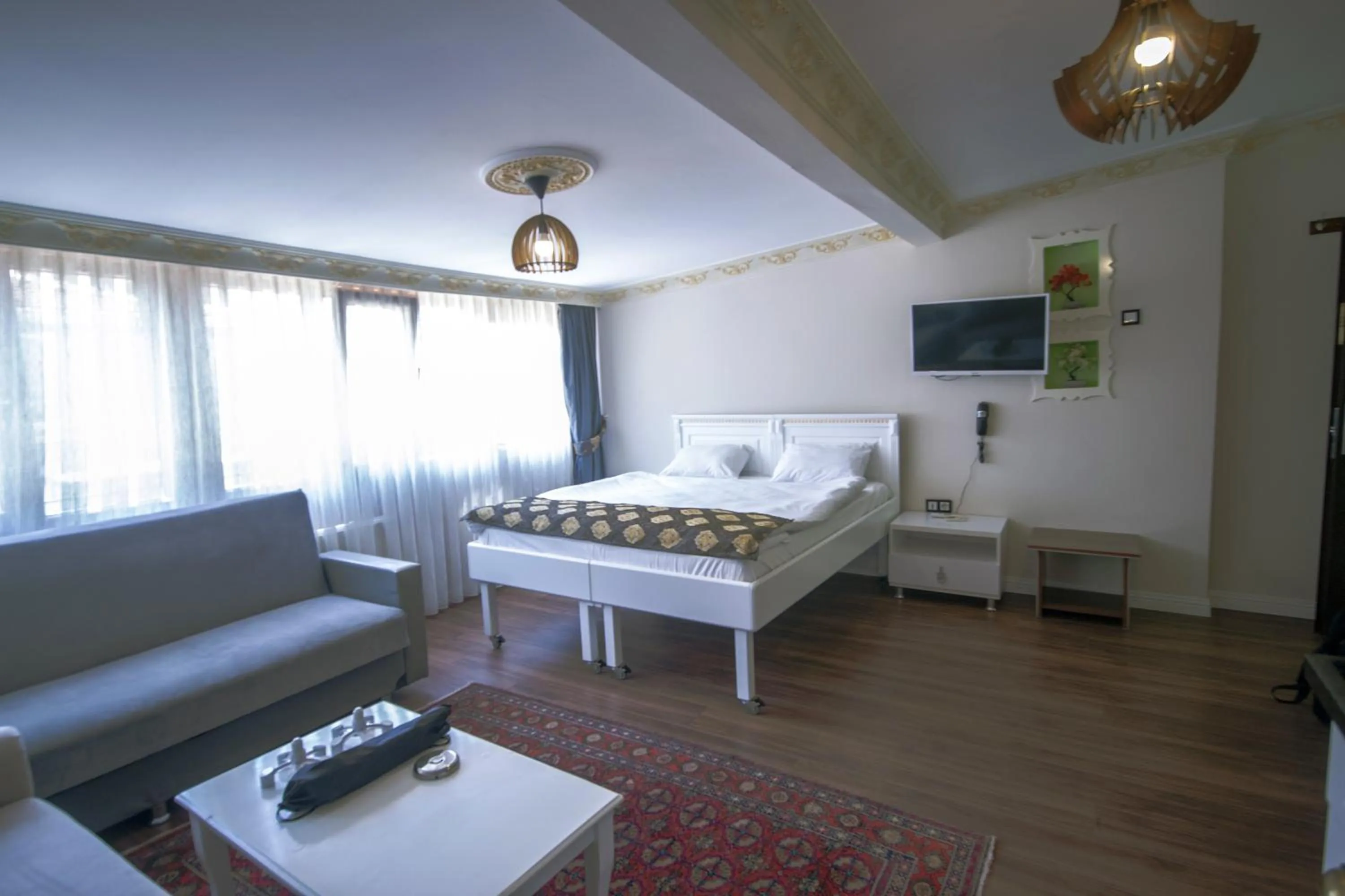 Bed in IQ Hotel Beyoğlu