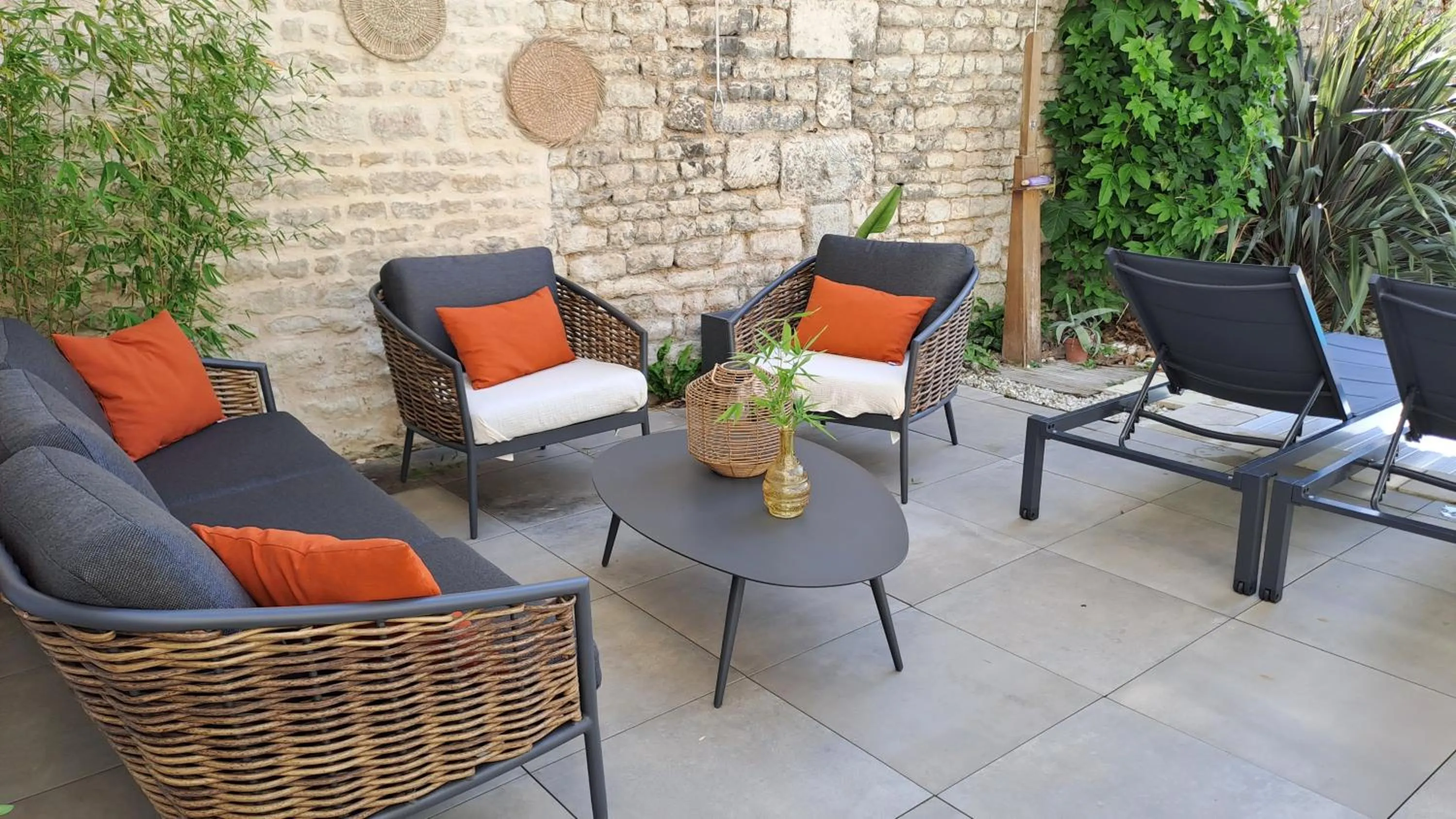 Patio in L'Angély - Chambres d'Hôtes