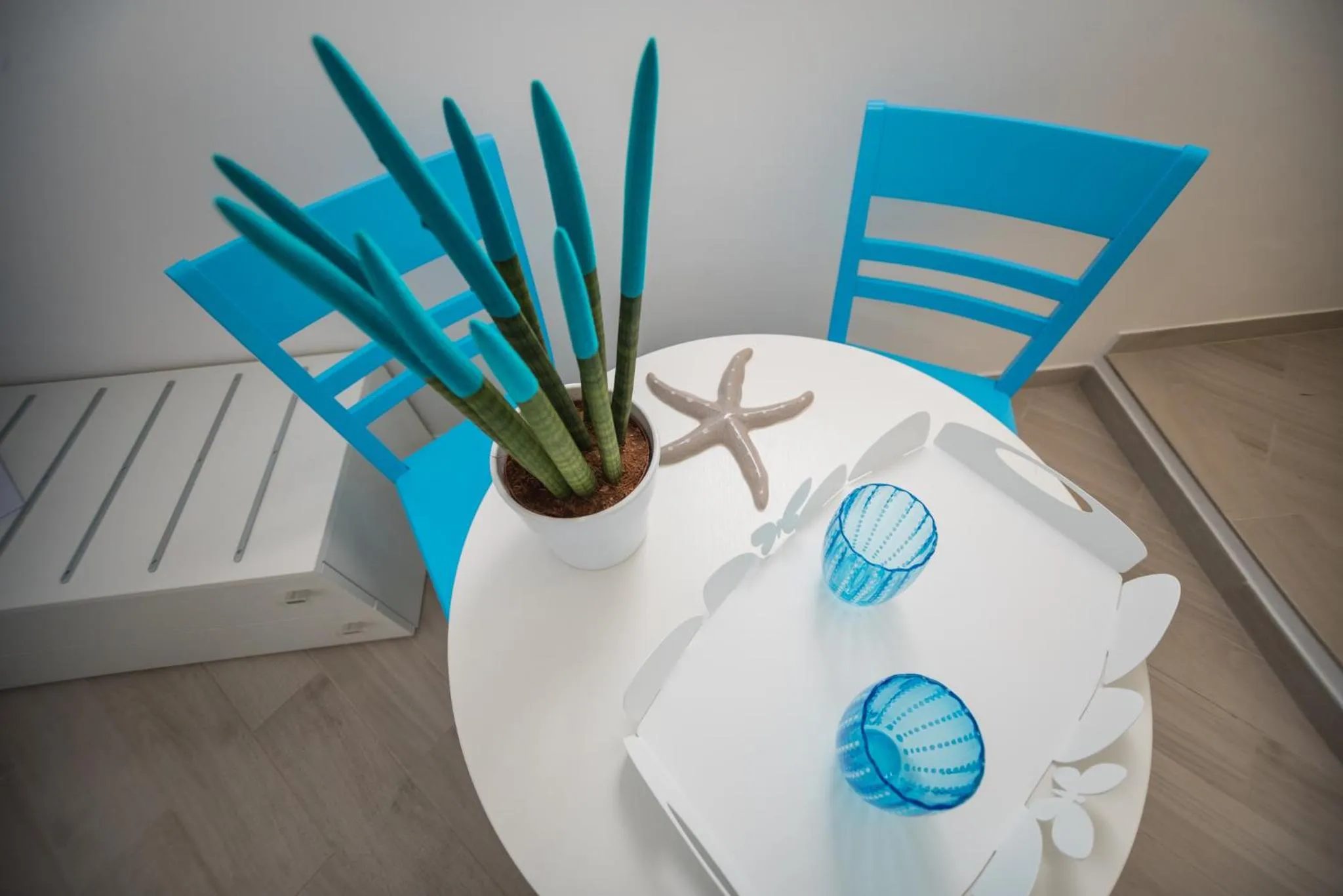 Decorative detail in Chiaro di Luna