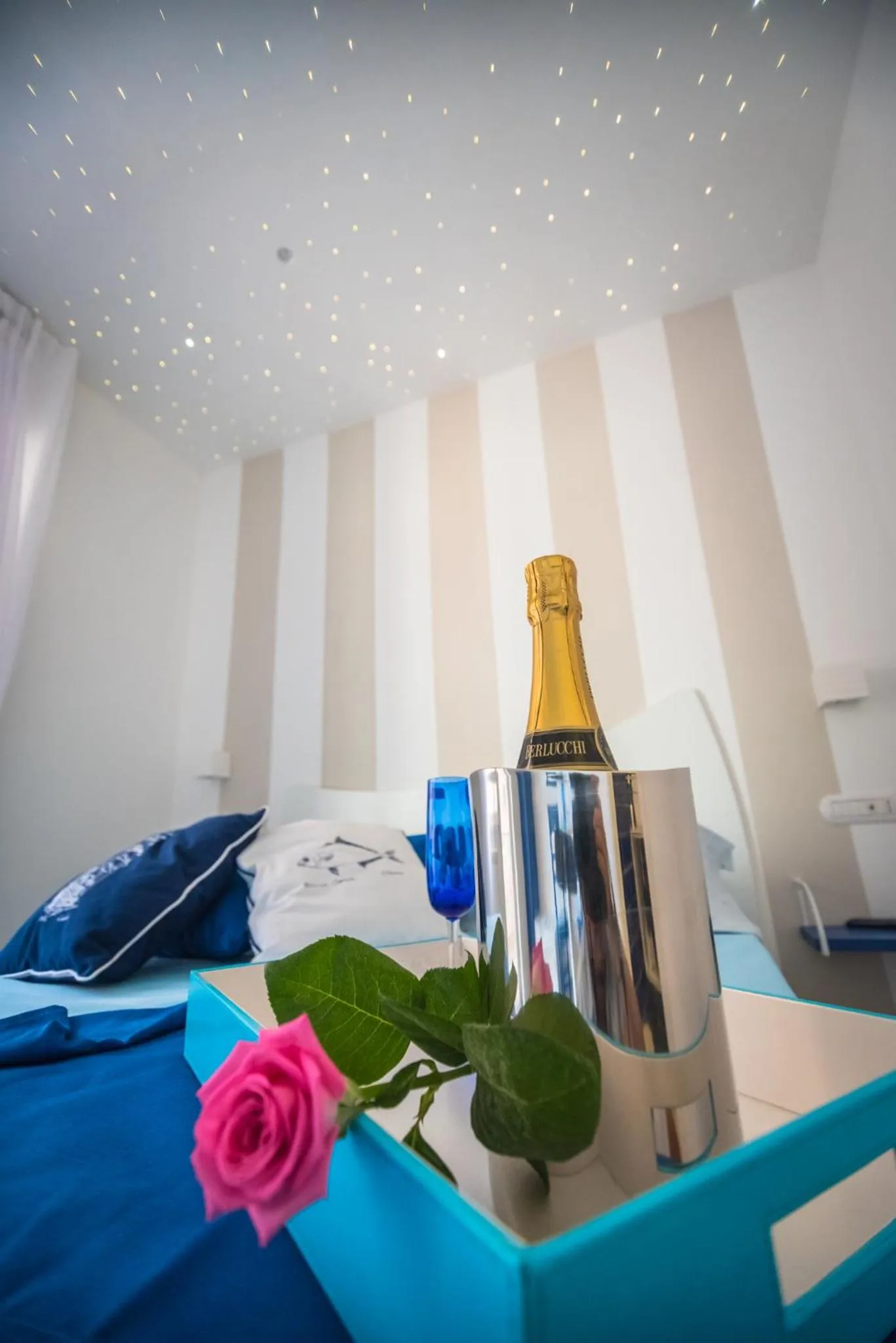 Decorative detail in Chiaro di Luna