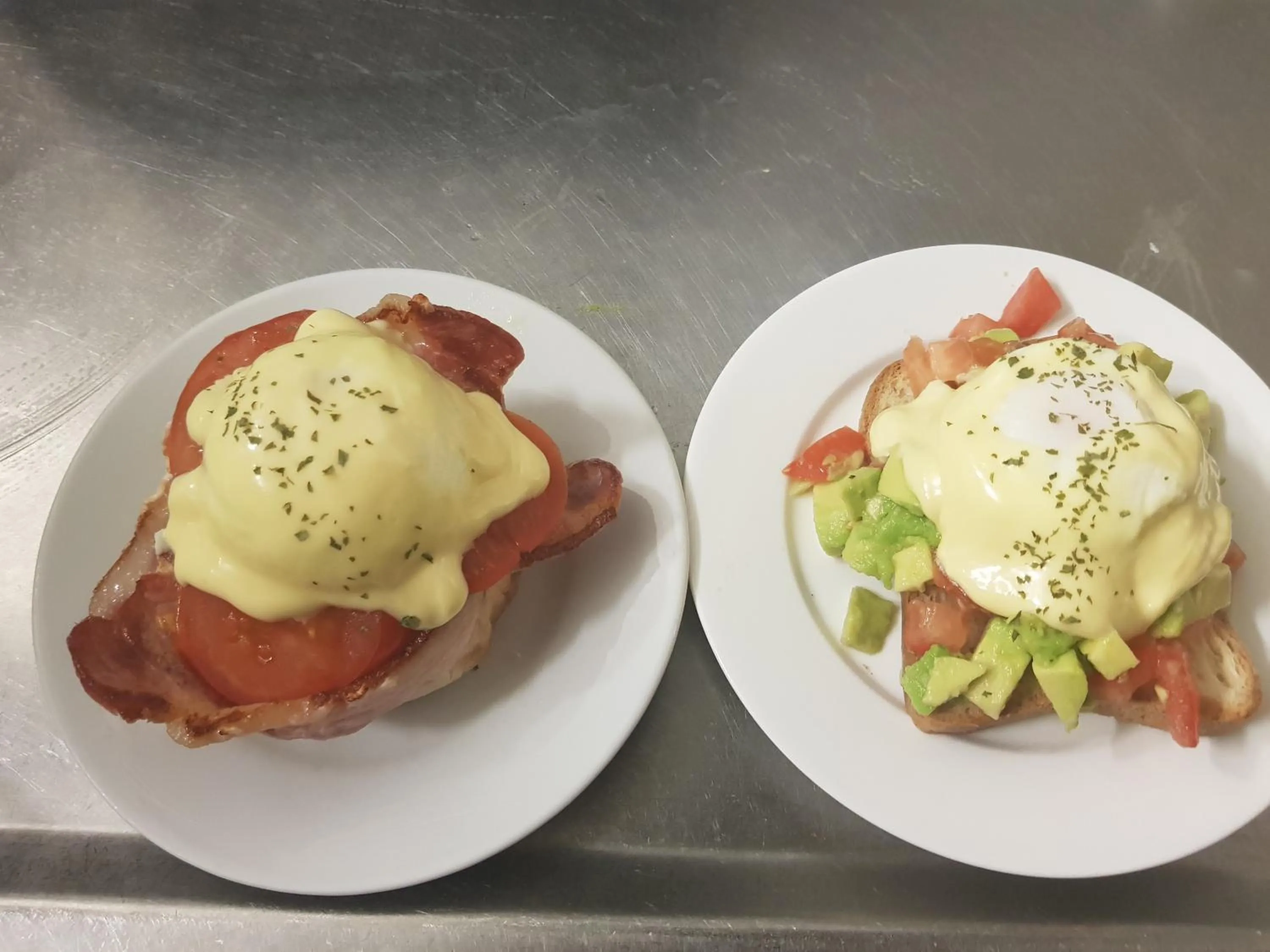 Breakfast in The Old Bank Bruff Family Town House