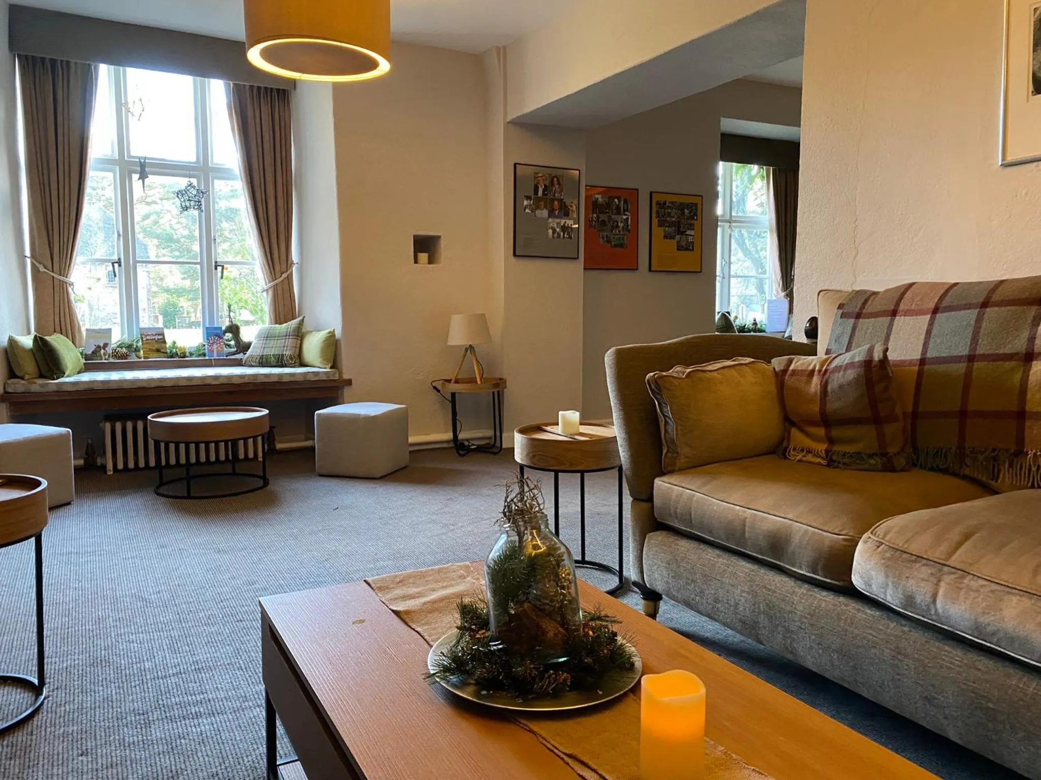 Communal lounge/ TV room in Dartington Hall