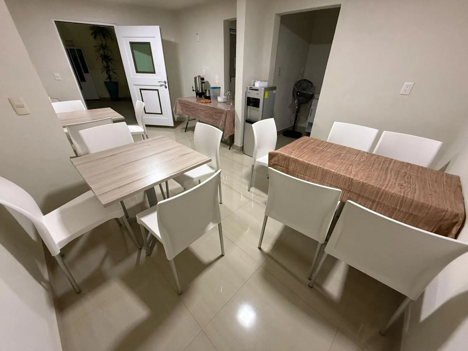 Continental breakfast in Hotel Arbis