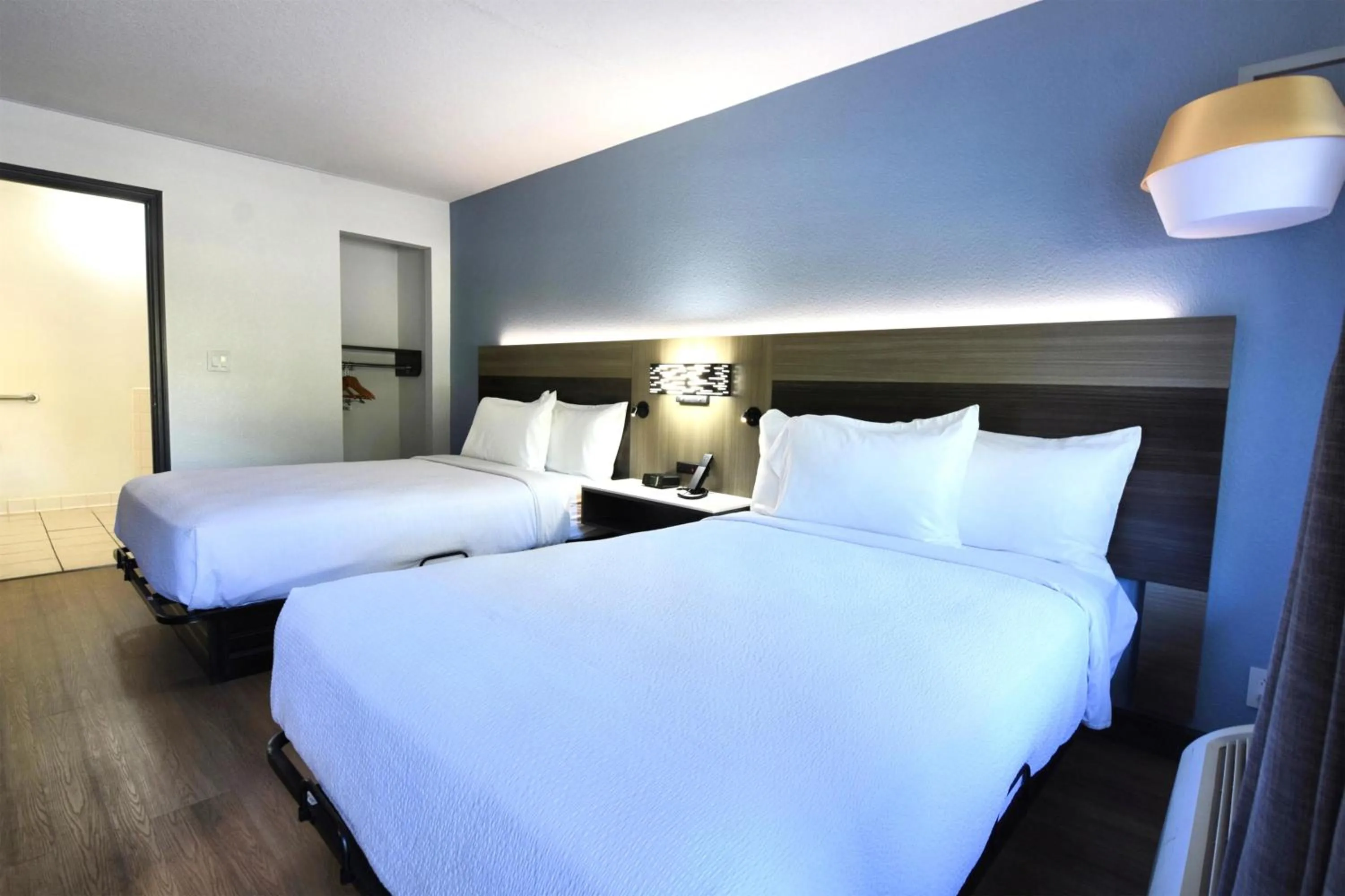 Bedroom, Bed in Best Western Point South