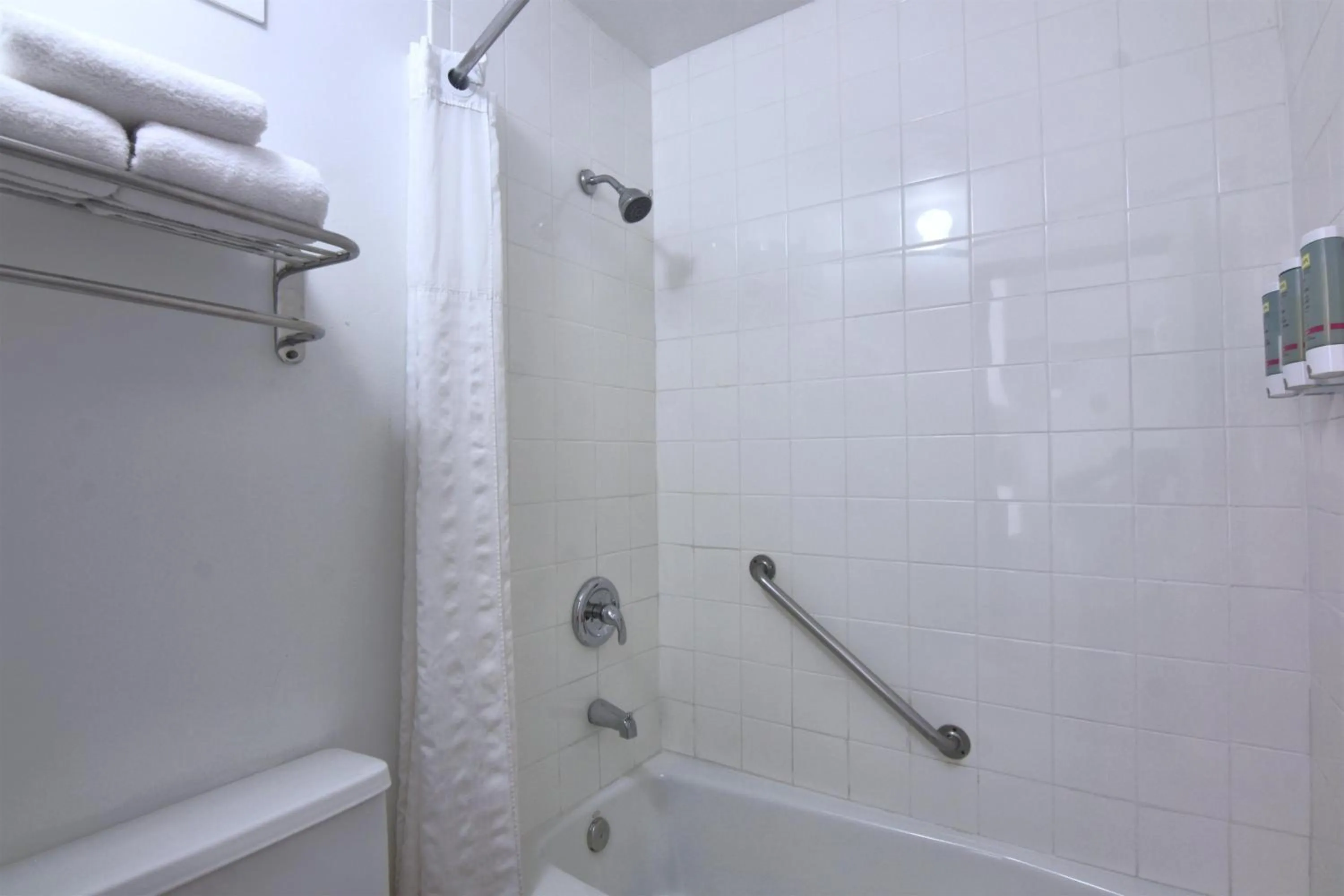 Bathroom in Best Western Point South