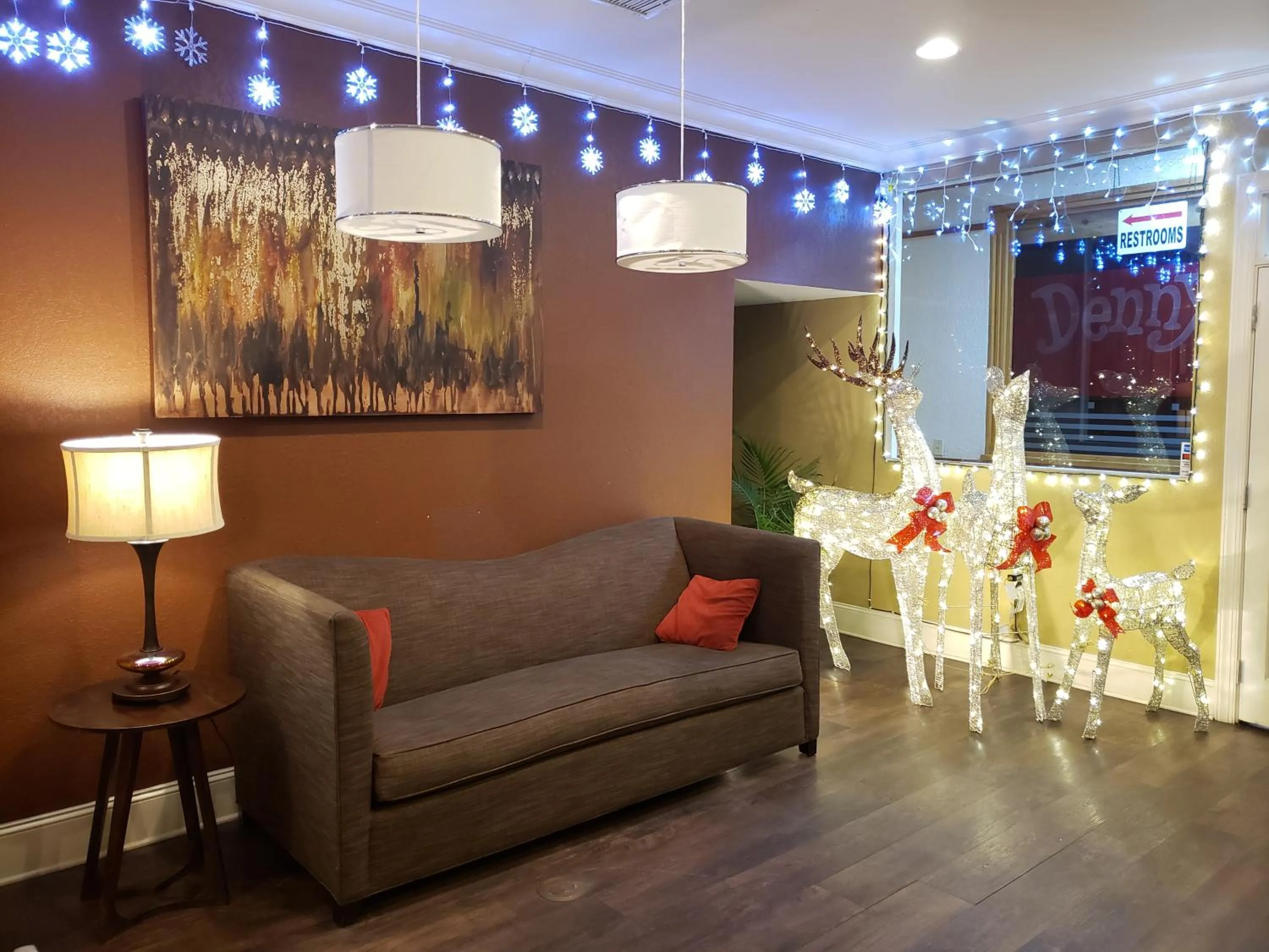 Property building in Best Western Point South