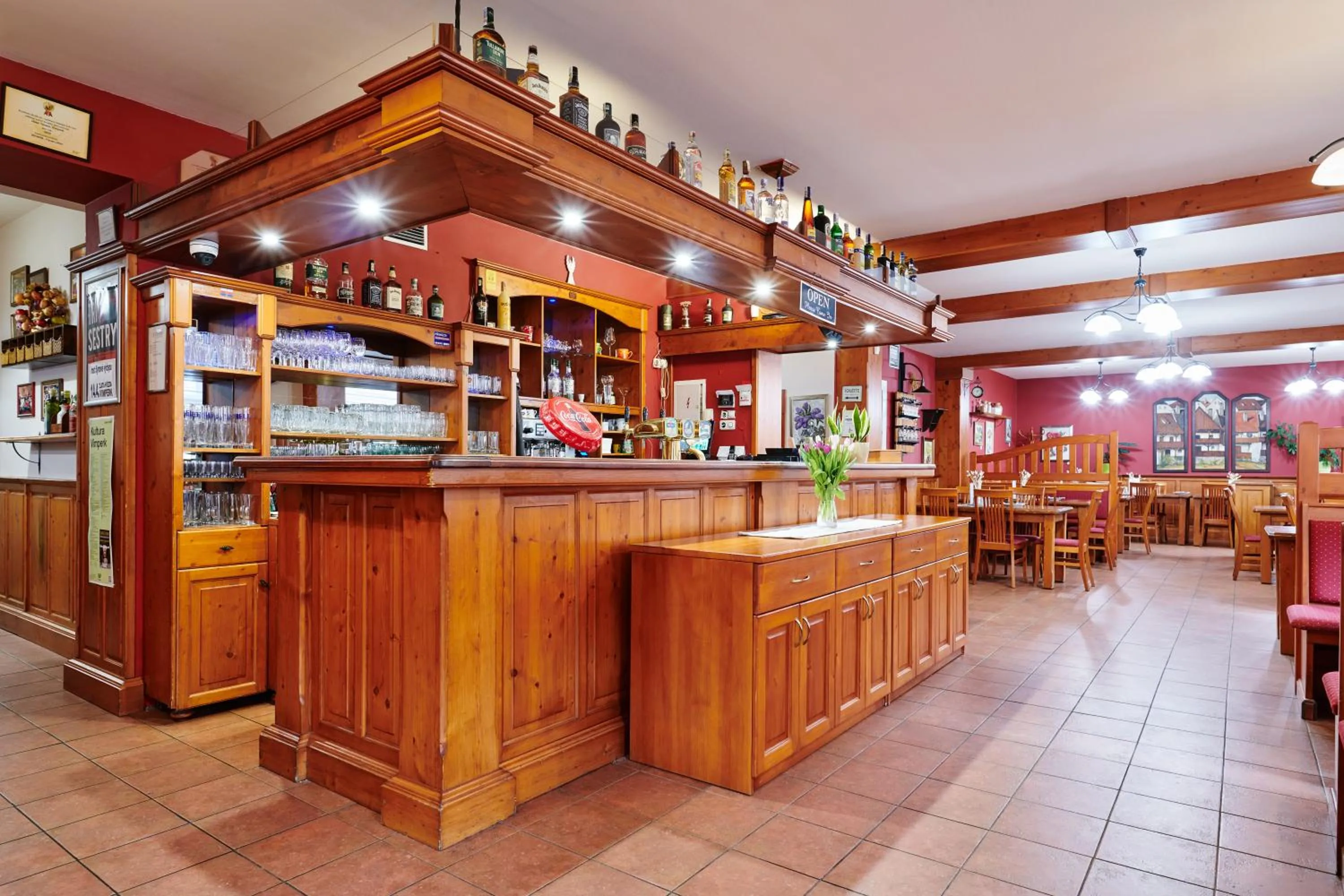 Restaurant/places to eat in Hotel Terasa