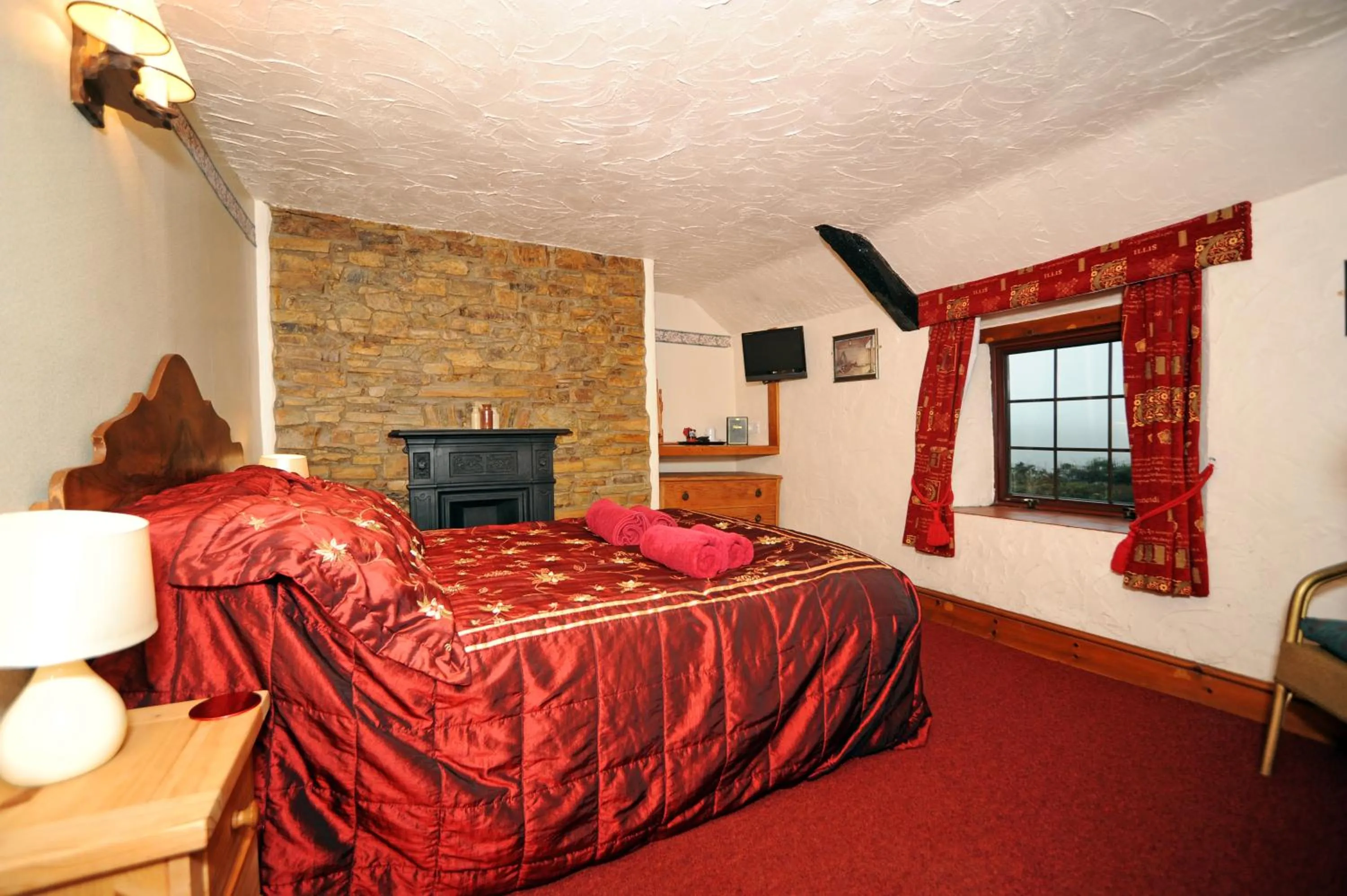 Bed in The West Country Inn