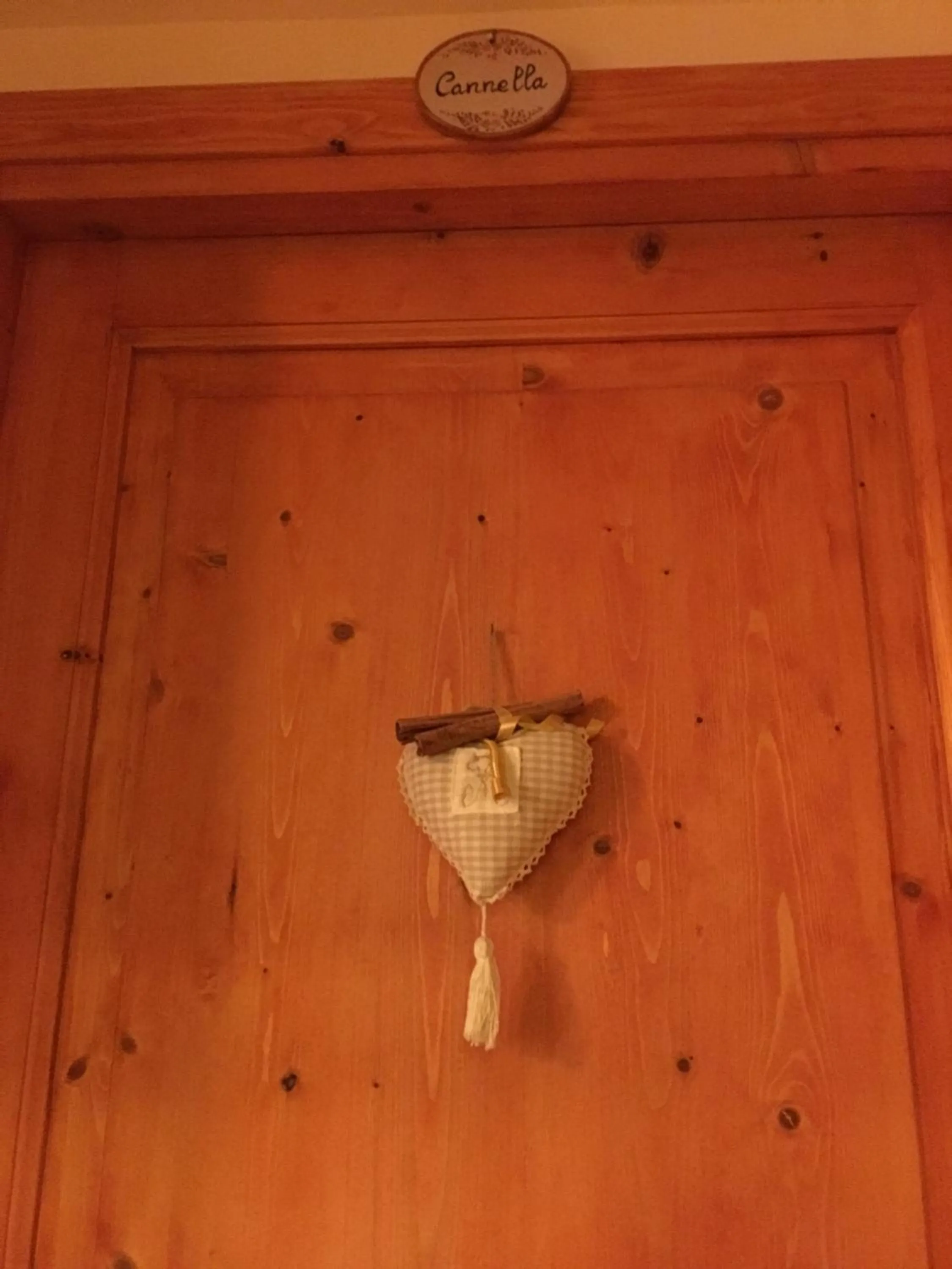 Decorative detail in Il Profumo del Sale