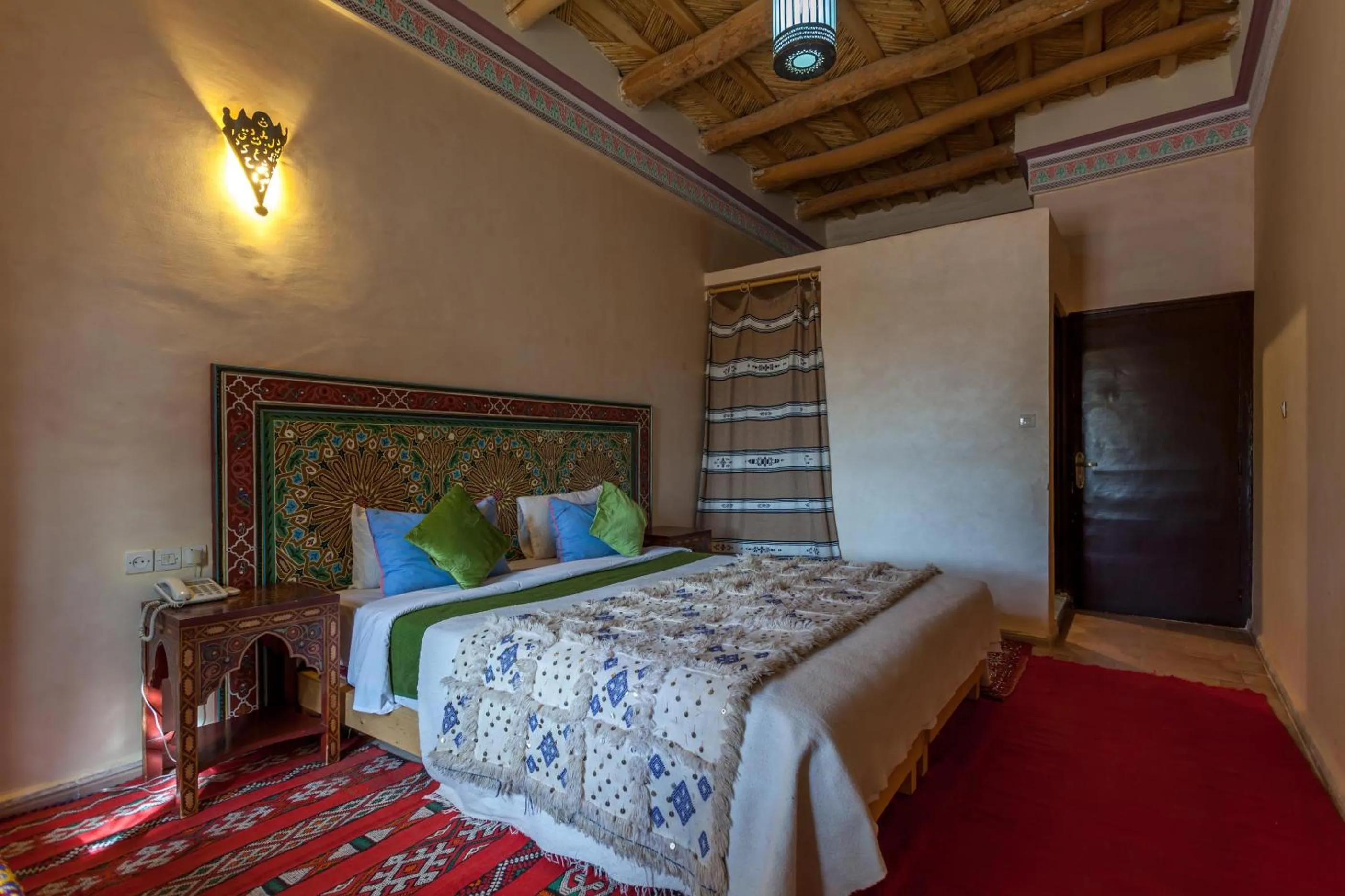 Bed in Kasbah Tizzarouine