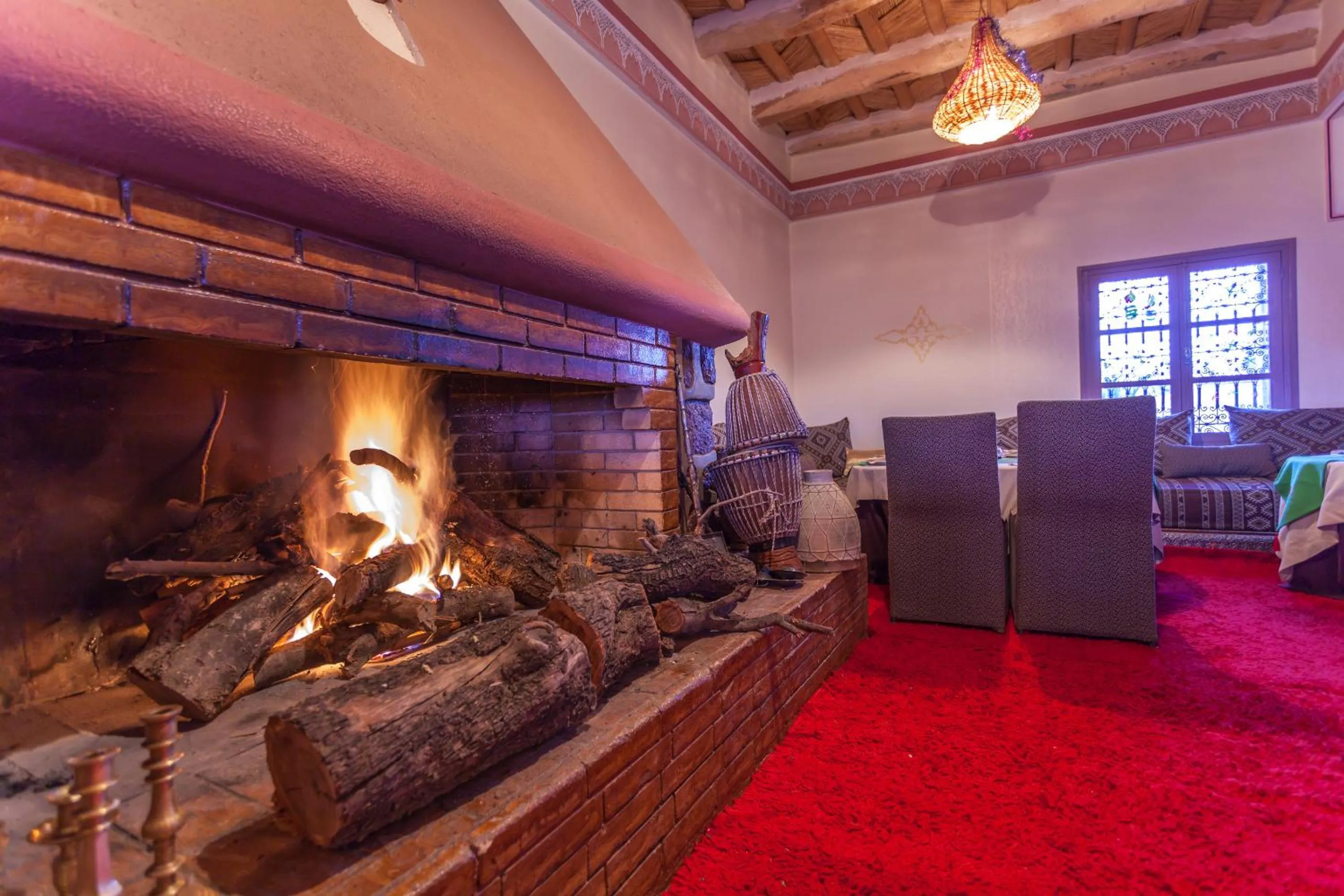 Restaurant/places to eat in Kasbah Tizzarouine