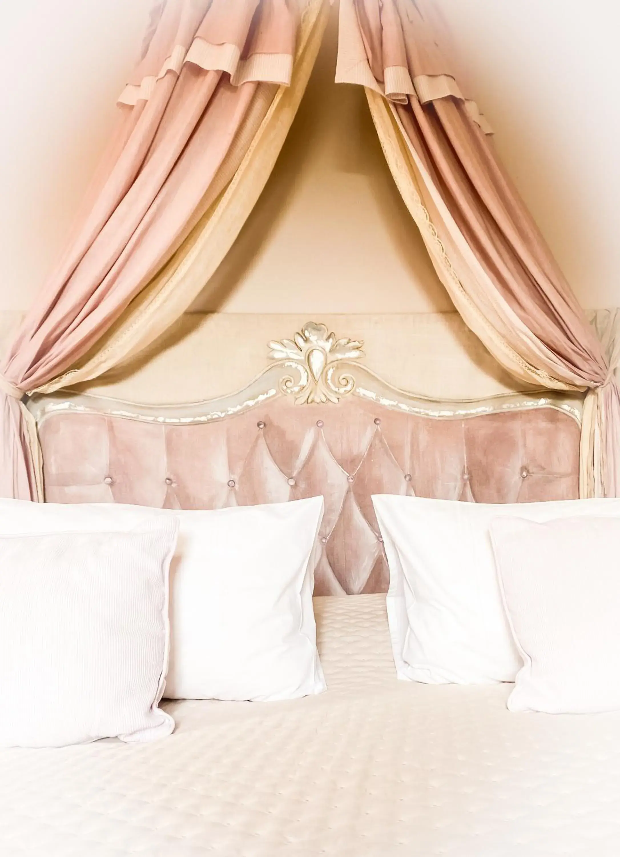 Suite with Sea View in Château le Bouïs Suite with Sea View in Château le Bouïs