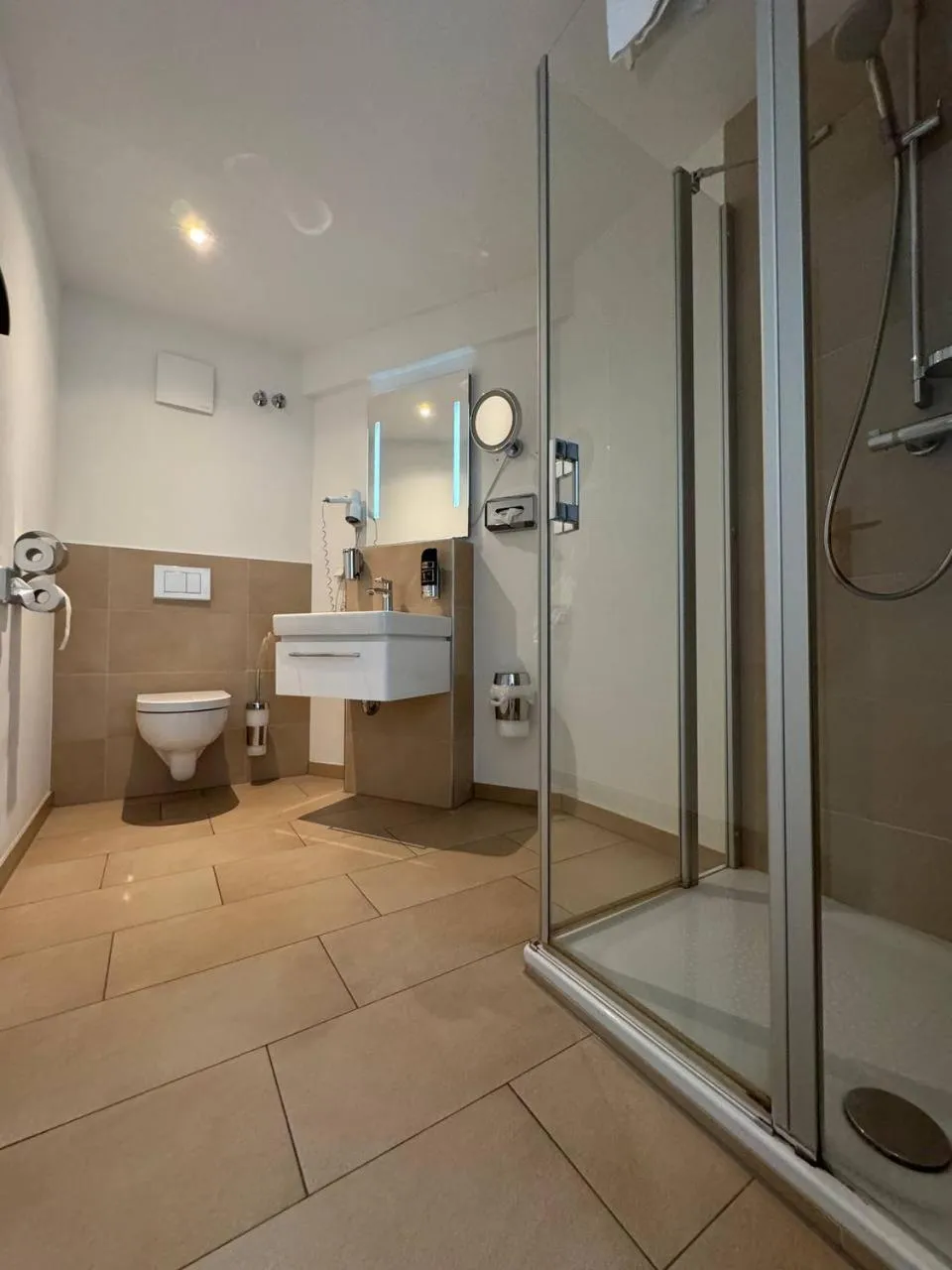 Bathroom in M&A Cityhotel Hildesheim