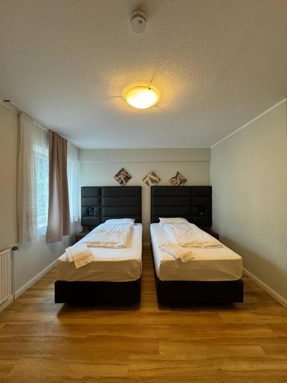 Bed in M&A Cityhotel Hildesheim