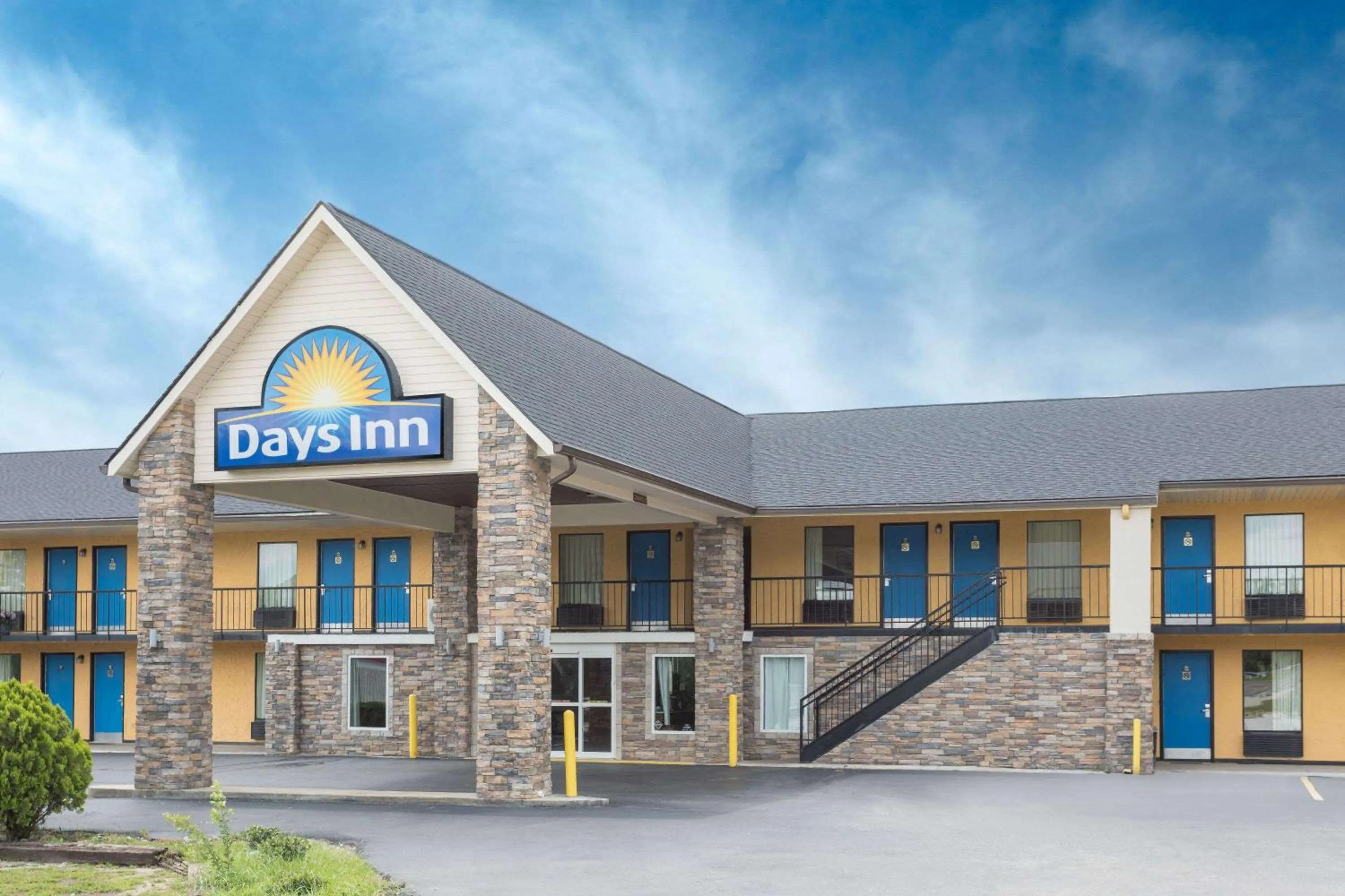 Property building in Days Inn by Wyndham Newberry South Carolina